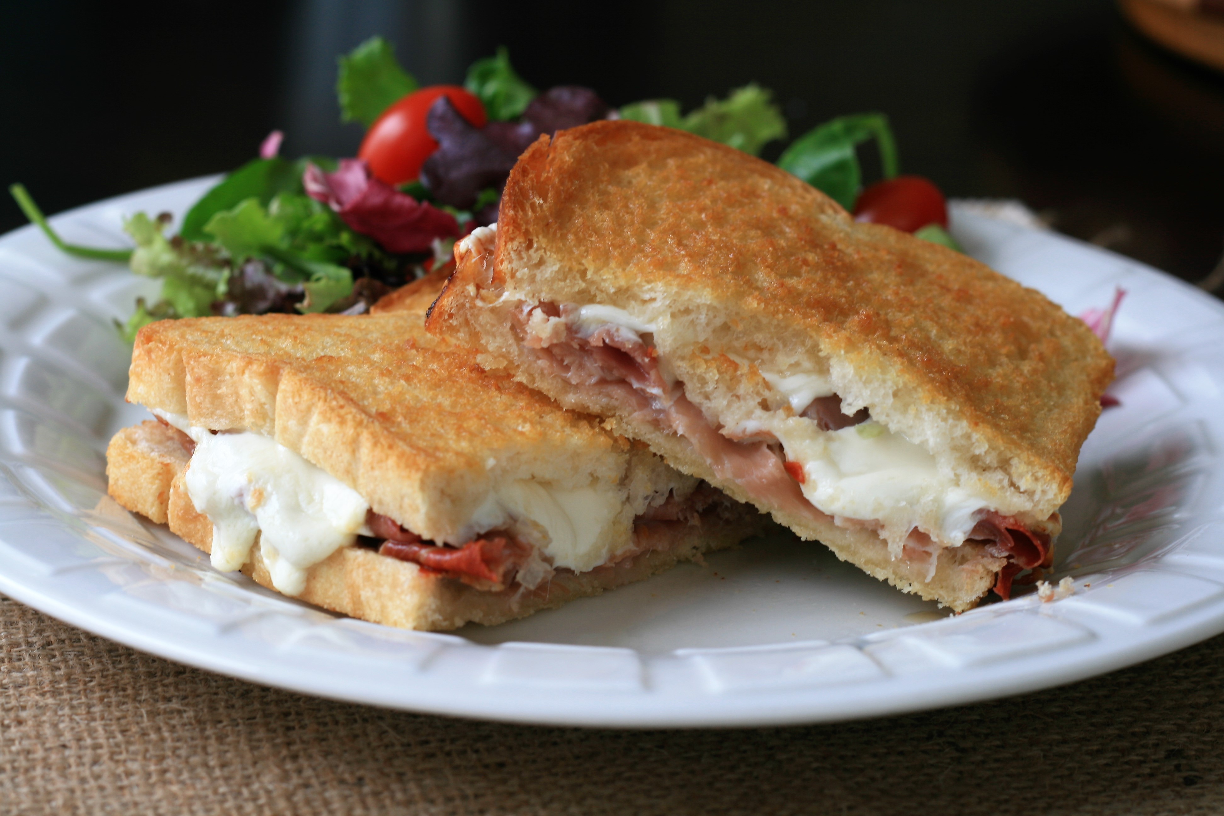Air Fryer Prosciutto and Mozzarella Grilled Cheese
