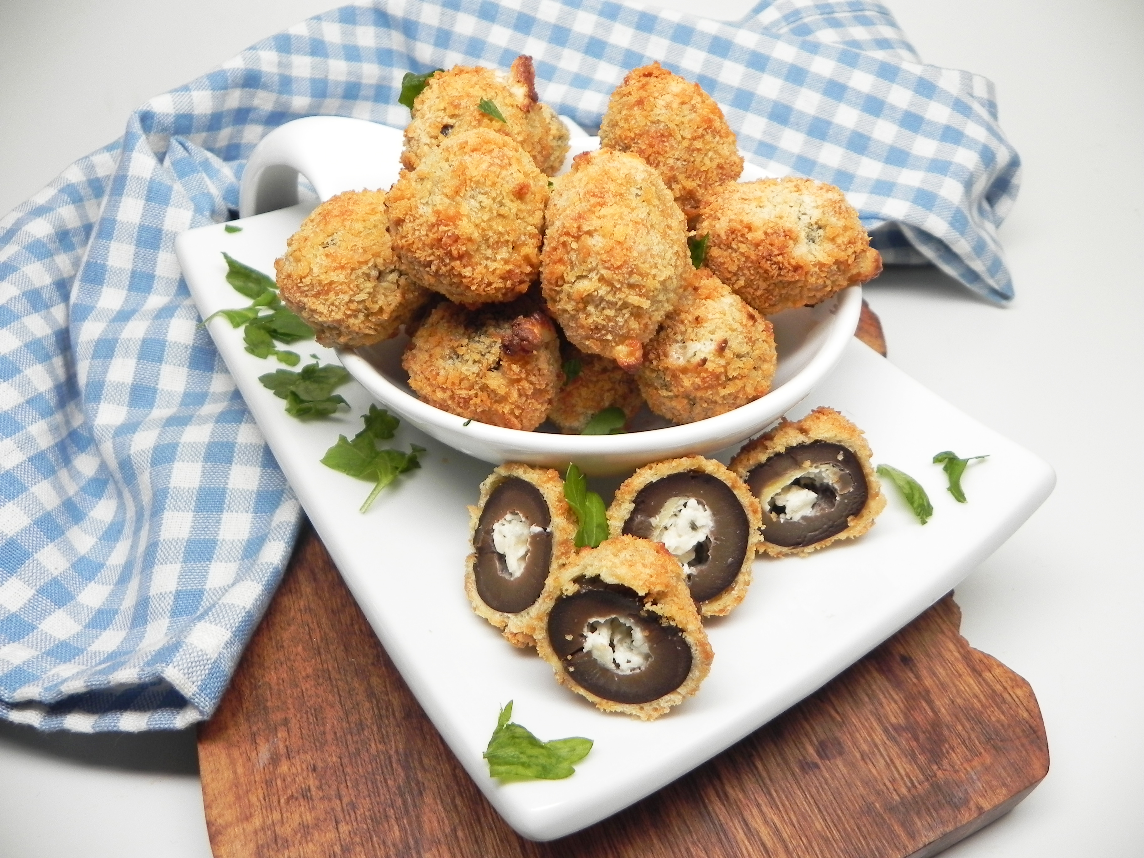 Air Fryer Ranch-Stuffed Olives