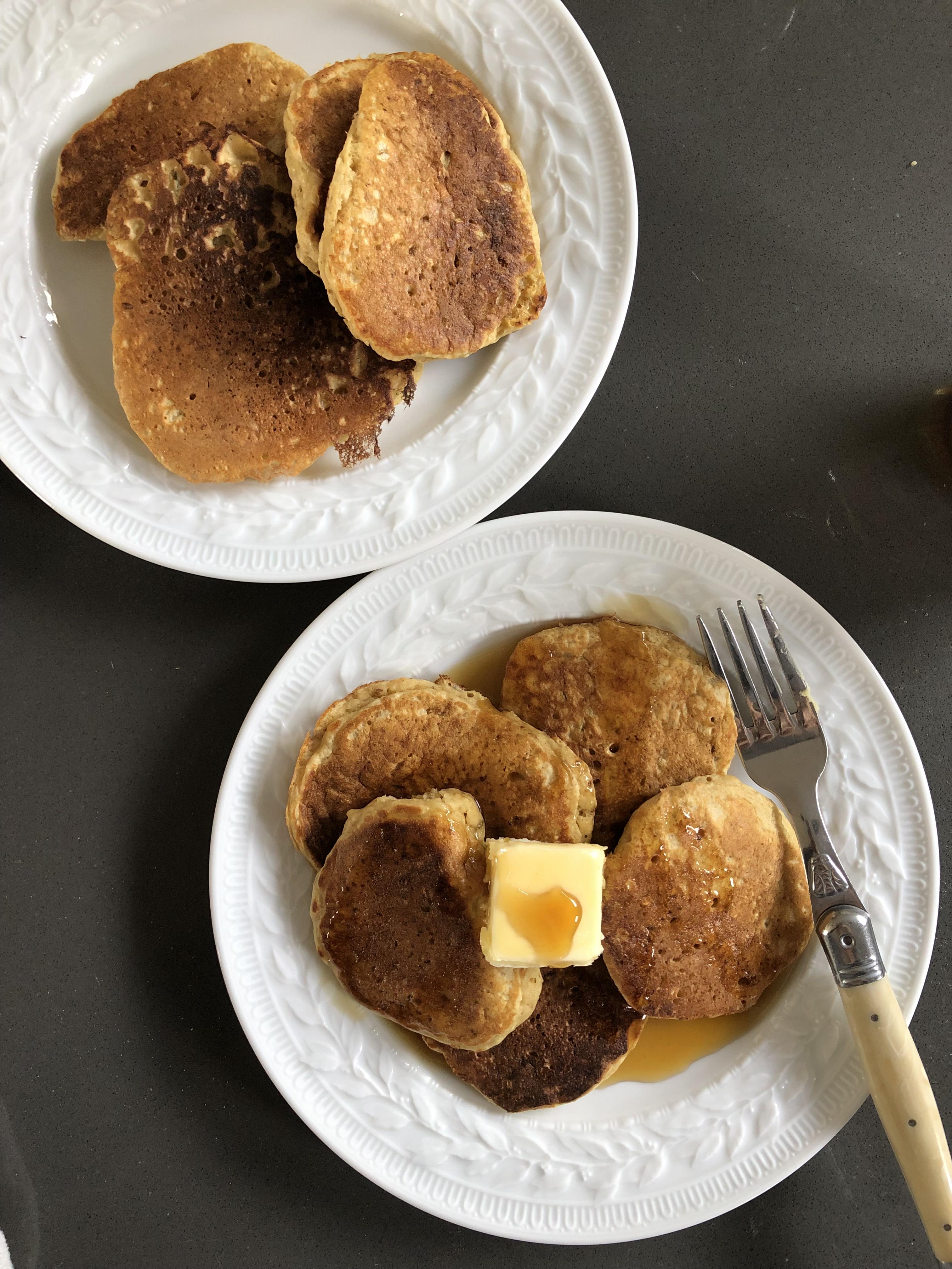 Apple-Cinnamon Einkorn Pancakes