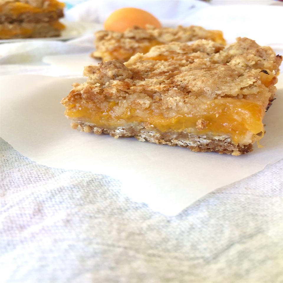 Apricot Ginger Crumble Oat Bars (Gluten Free)