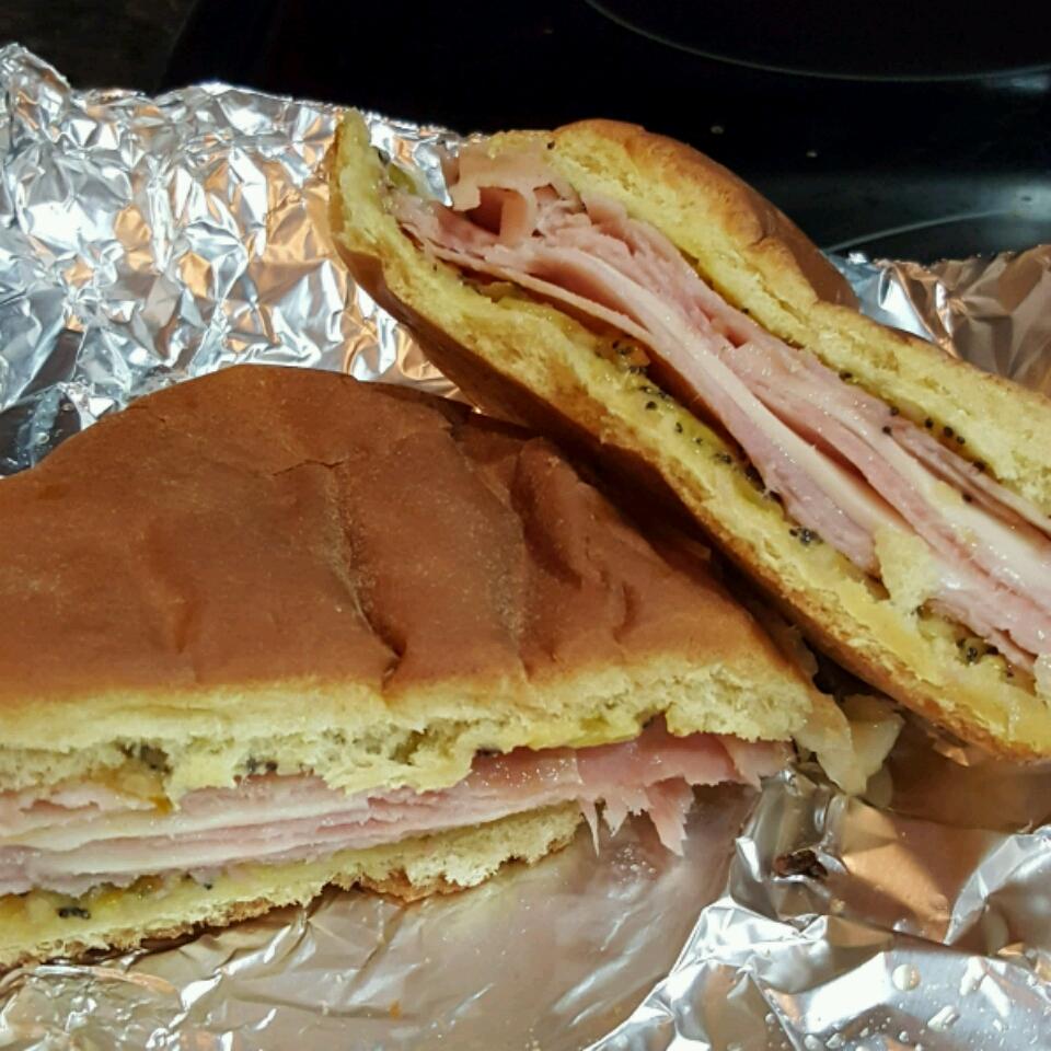 Baked Ham and Chile Sandwiches