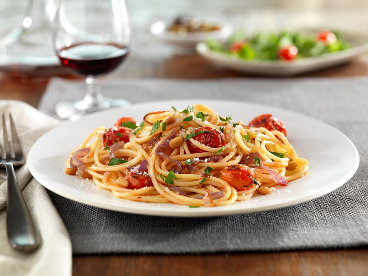 Barilla® Gluten Free Spaghetti with Caramelized Red Onions and Whole Cherry Tomatoes, Pine Nuts and Pecorino Cheese