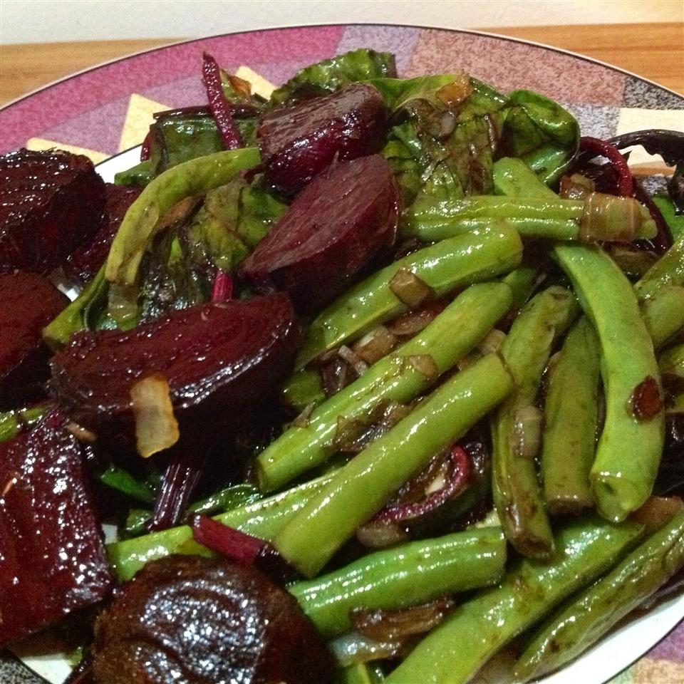 Beet Greens and Green Beans with Tomato and Onion