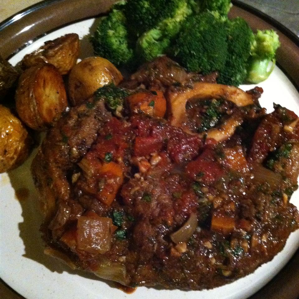 Braised Beef Shank with Wine and Tarragon