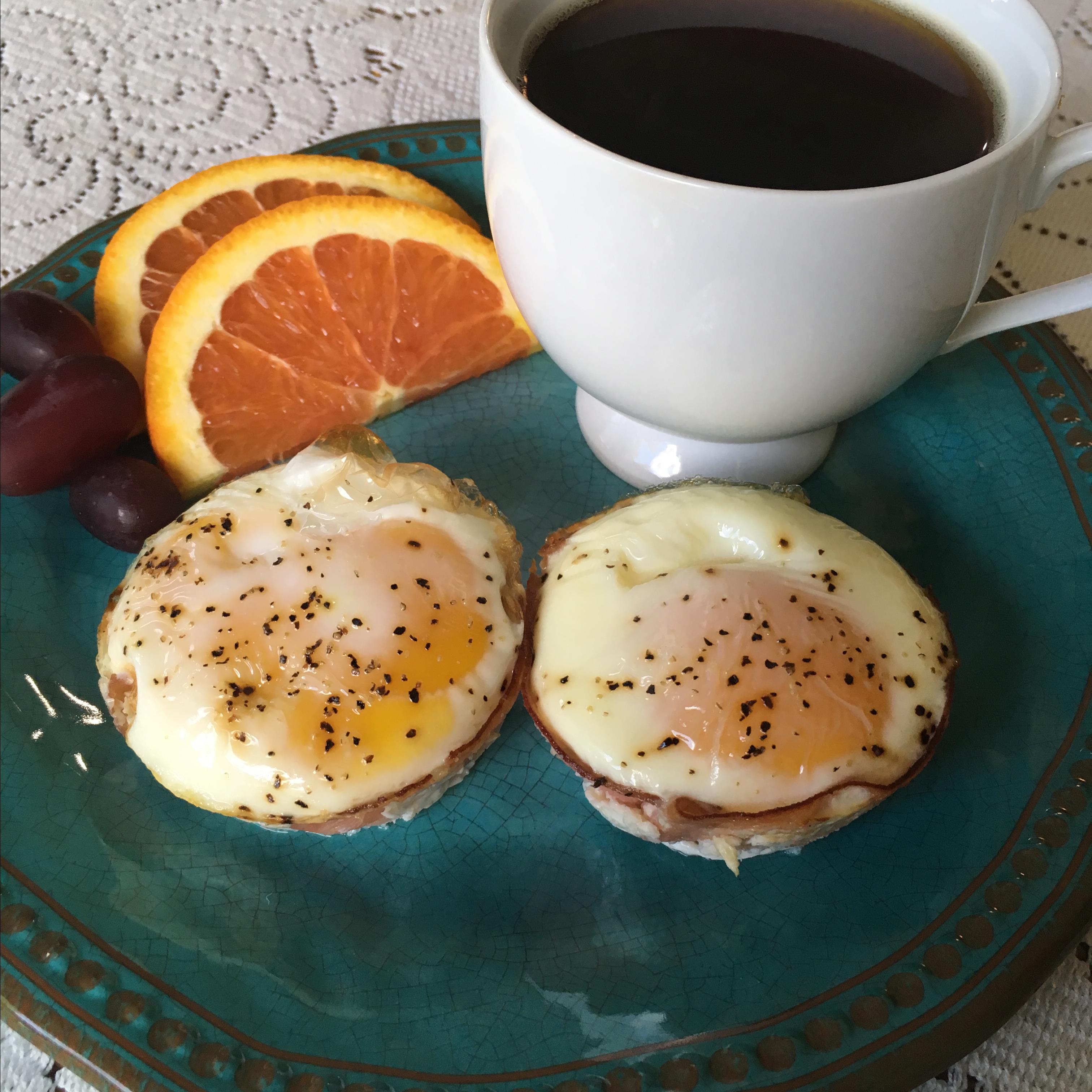 Breakfast Ham and Egg Cups