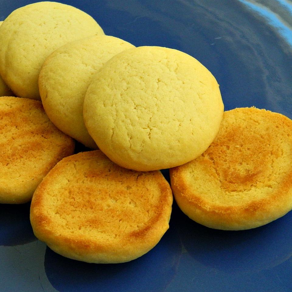 Brown Rim Cookies