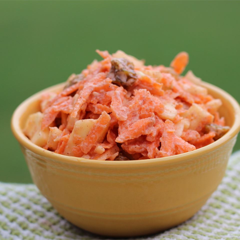 Carrot-Raisin Salad (Bunny Salad)