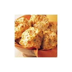 Cheddar and Roasted Garlic Biscuits