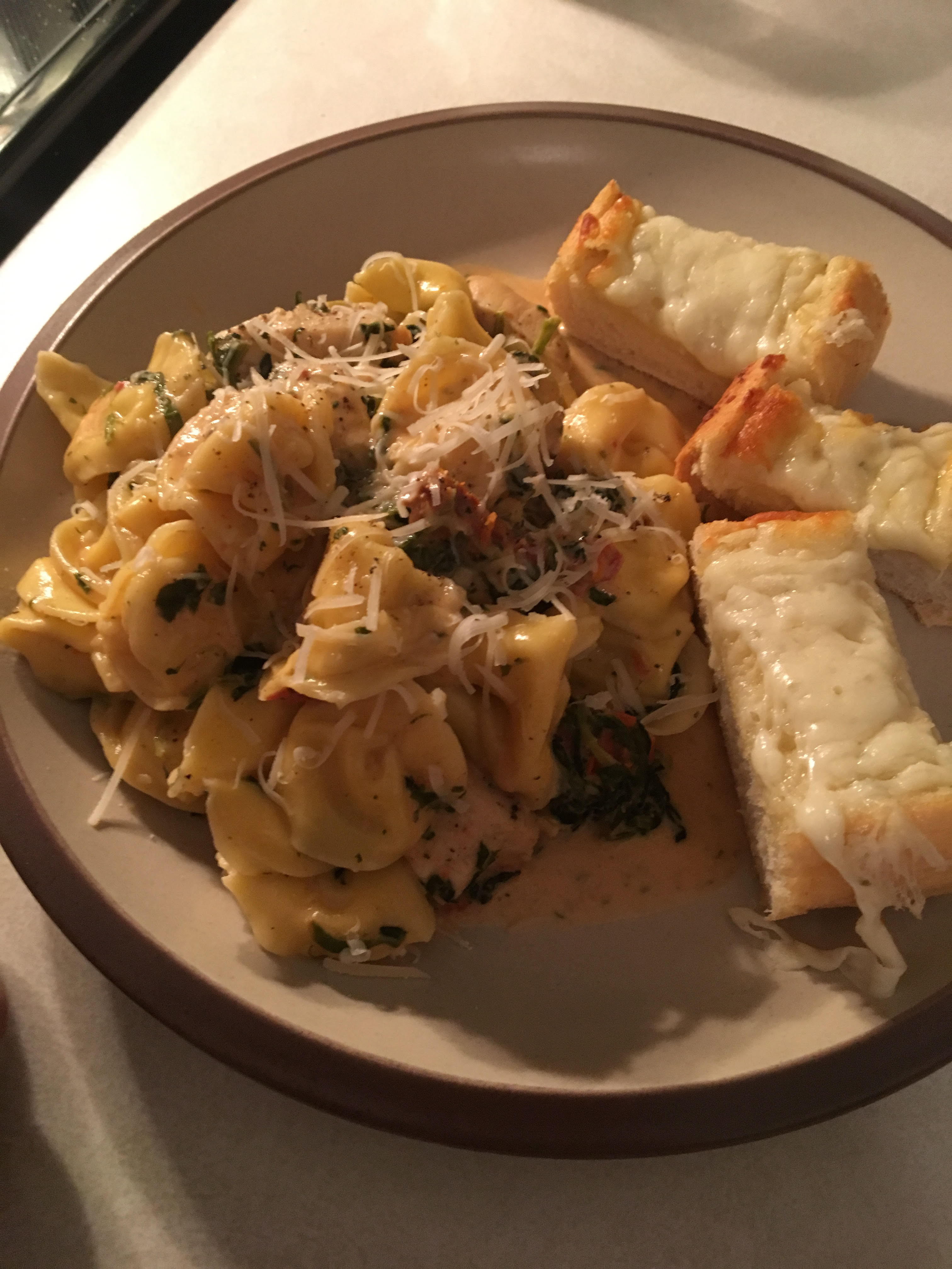 Cheese Tortellini with Creamy Tomato and Spinach Sauce