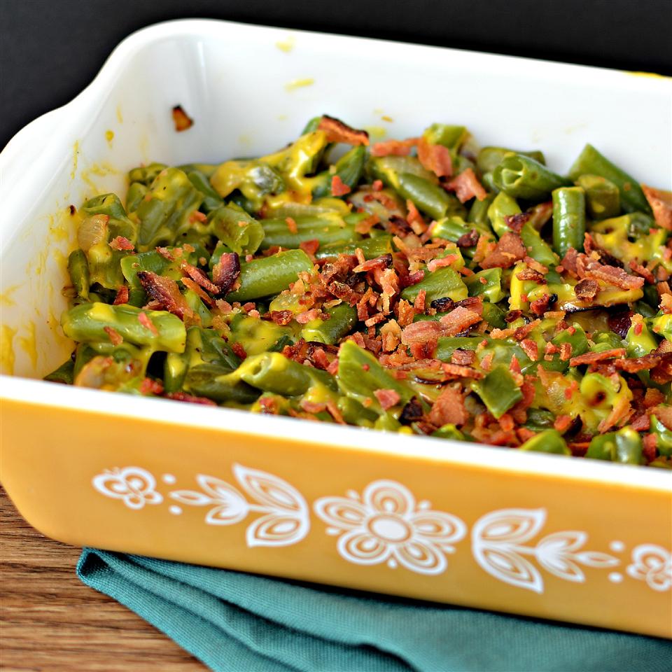 Cheesy Green Beans with Bacon