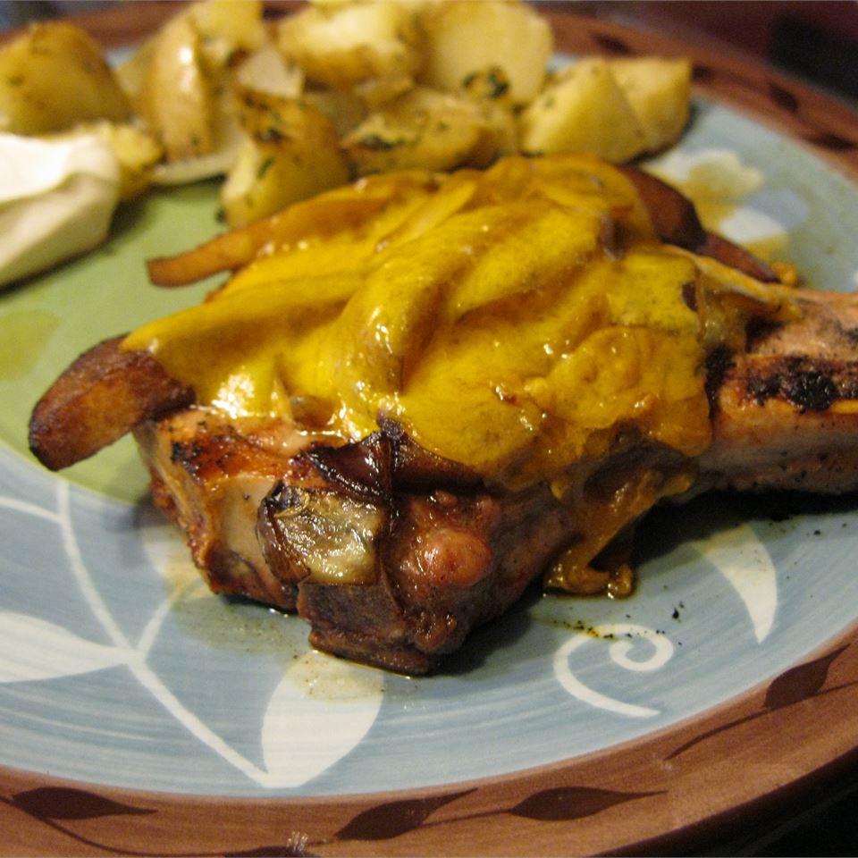 Cheesy Pork Chops with Spicy Apples
