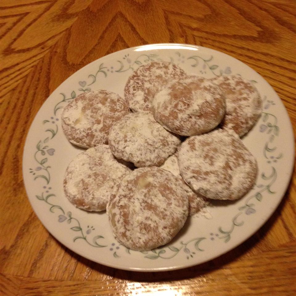 Cherry-Almond Snow Cookies