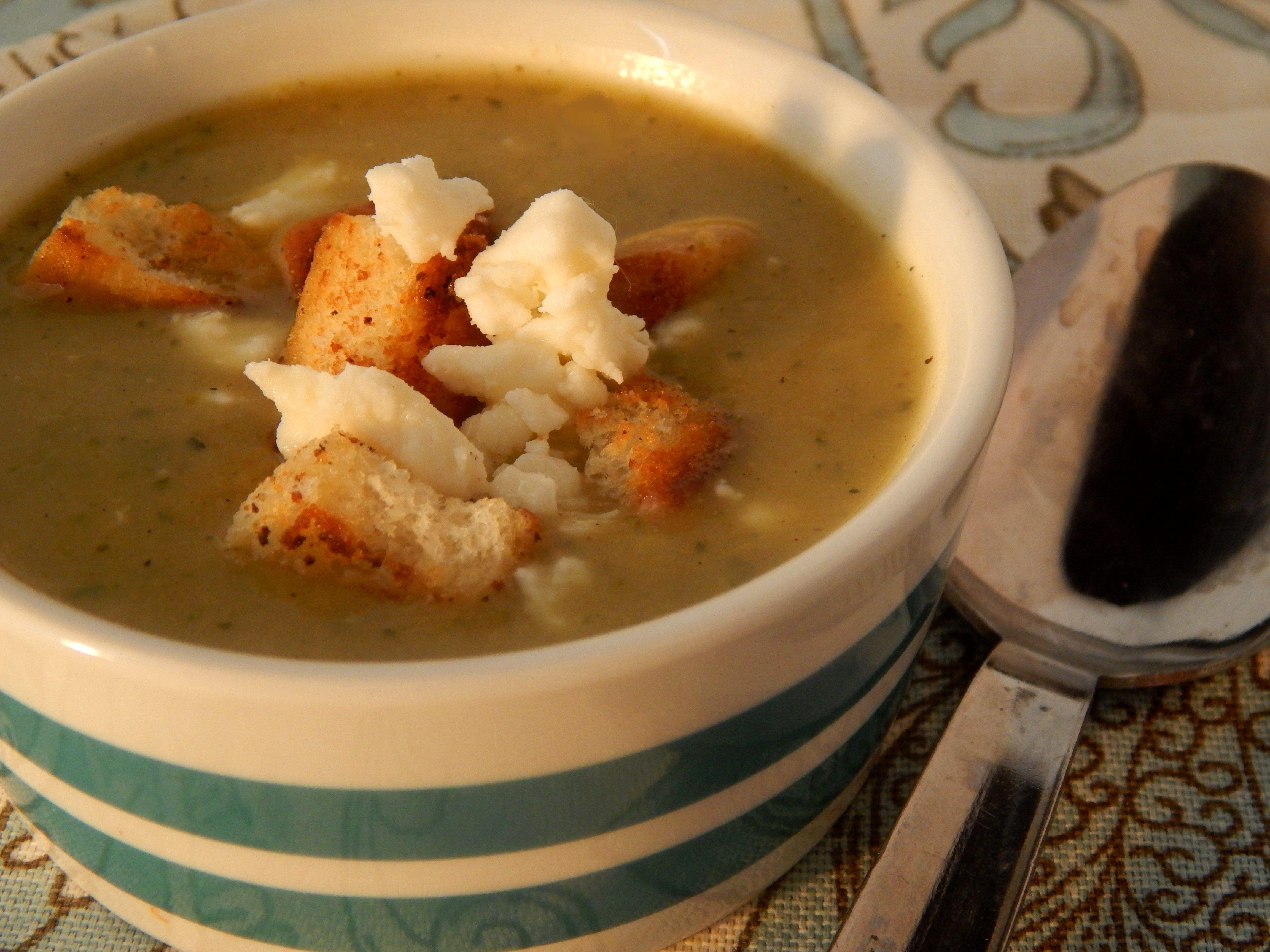 Chilled Zucchini-Leek Soup