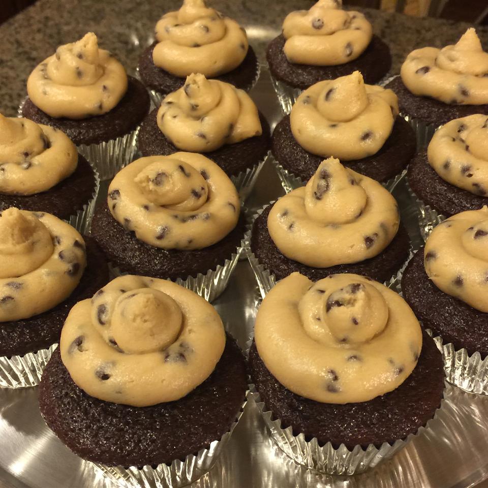 Chocolate Chip Cookie Dough Frosting