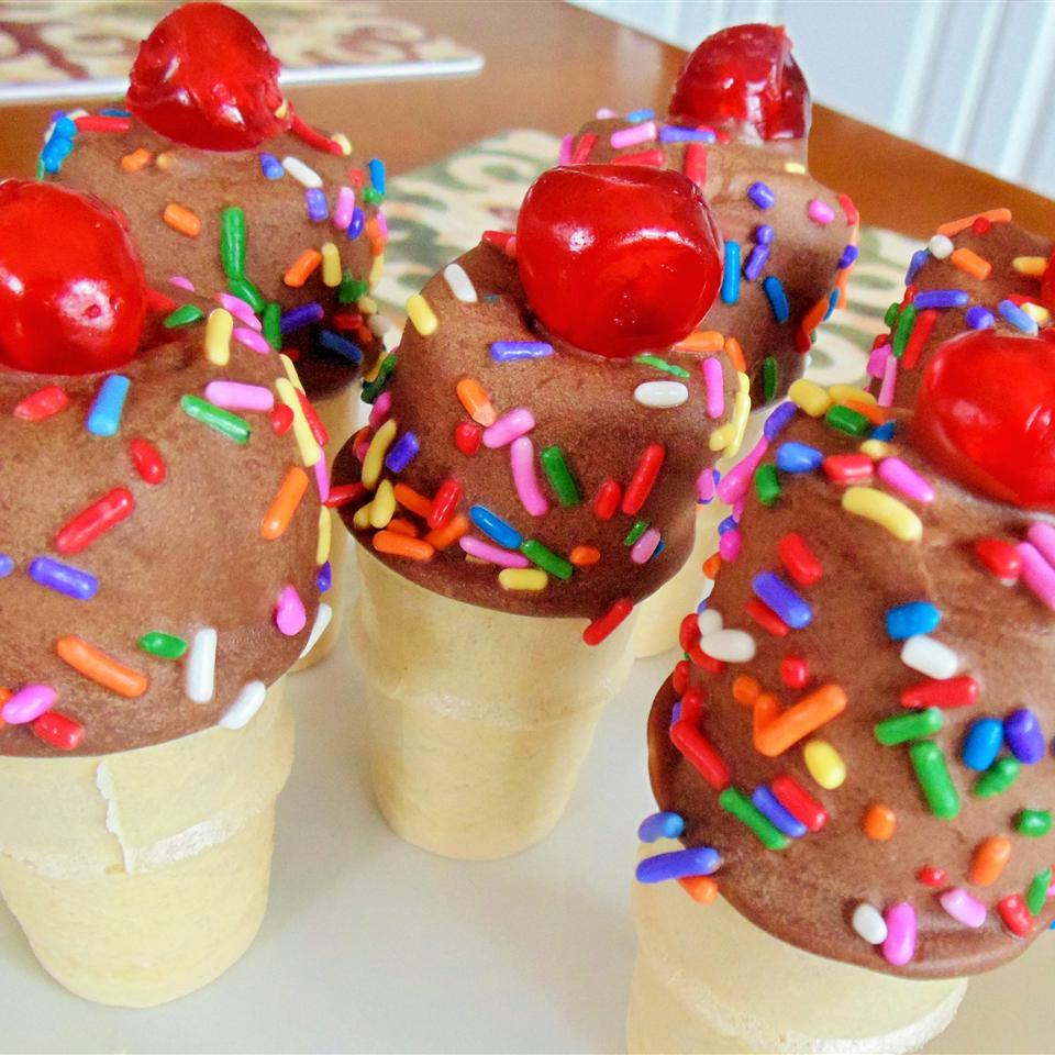 Chocolate Covered Marshmallow Ice Cream Cone Treats