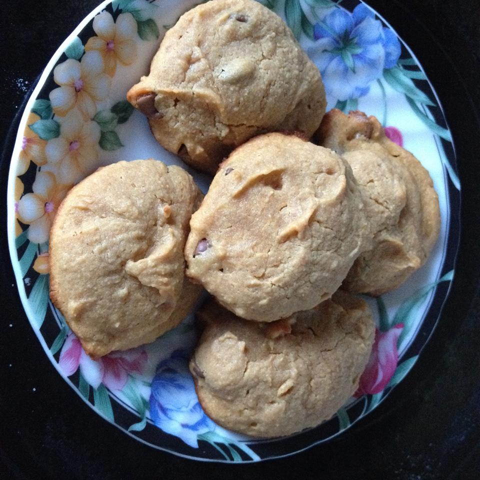 Coconut Flour, Almond Butter, and Raisin Cookies