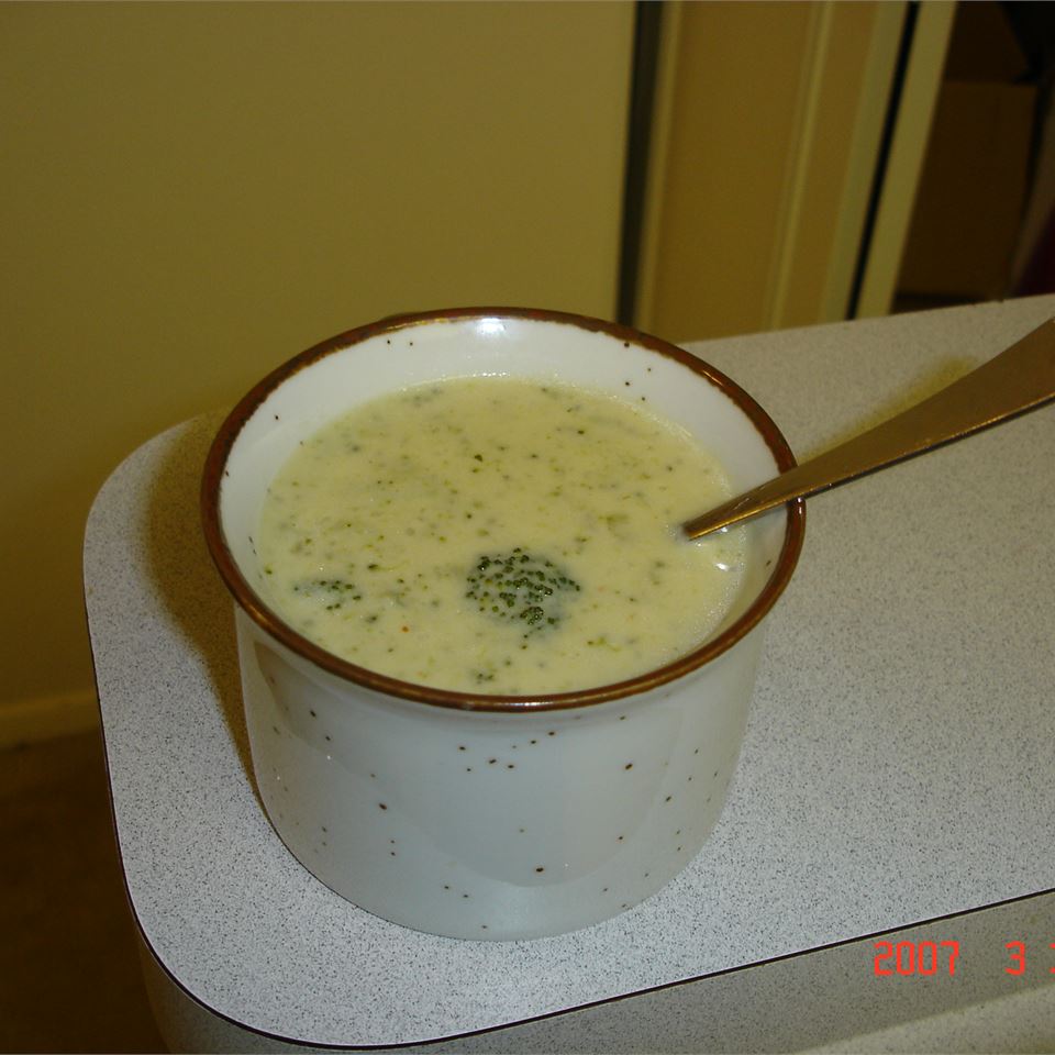 Cream of Broccoli Soup V