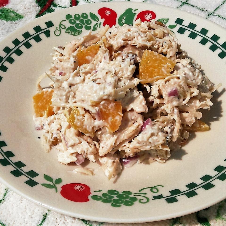Creamy Chicken Salad with Peaches