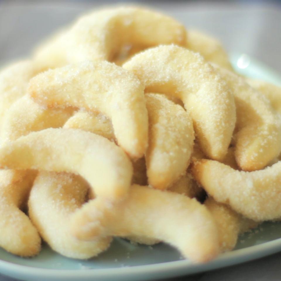 Crescent Butter Biscuits