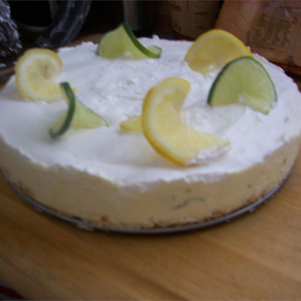 Daiquiri Chiffon Cheesecake with Pretzel Crust