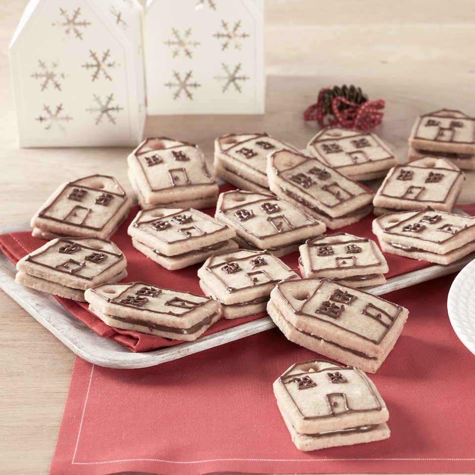 Decorated Shortbread Cutouts with Nutella® hazelnut spread