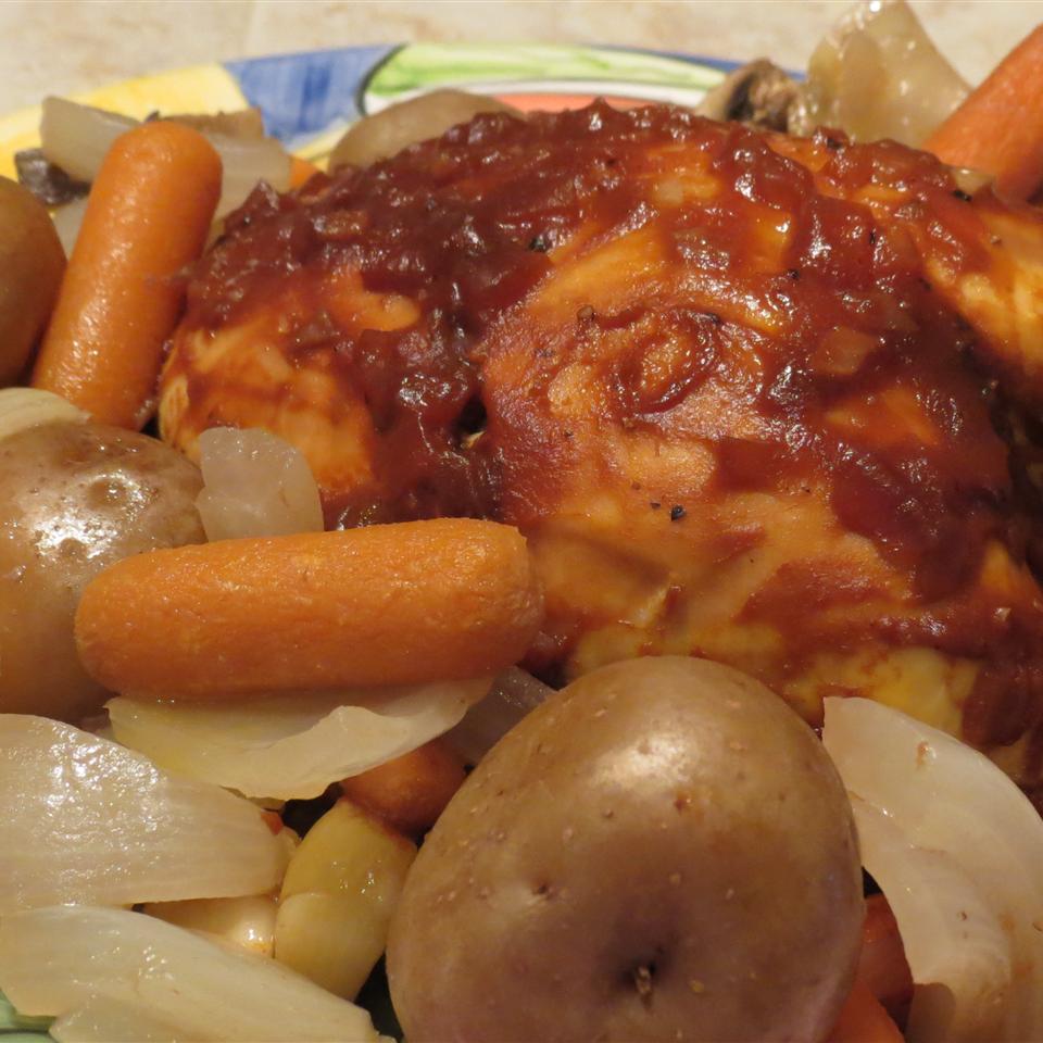 Easy Barbeque Chicken and Red Potatoes