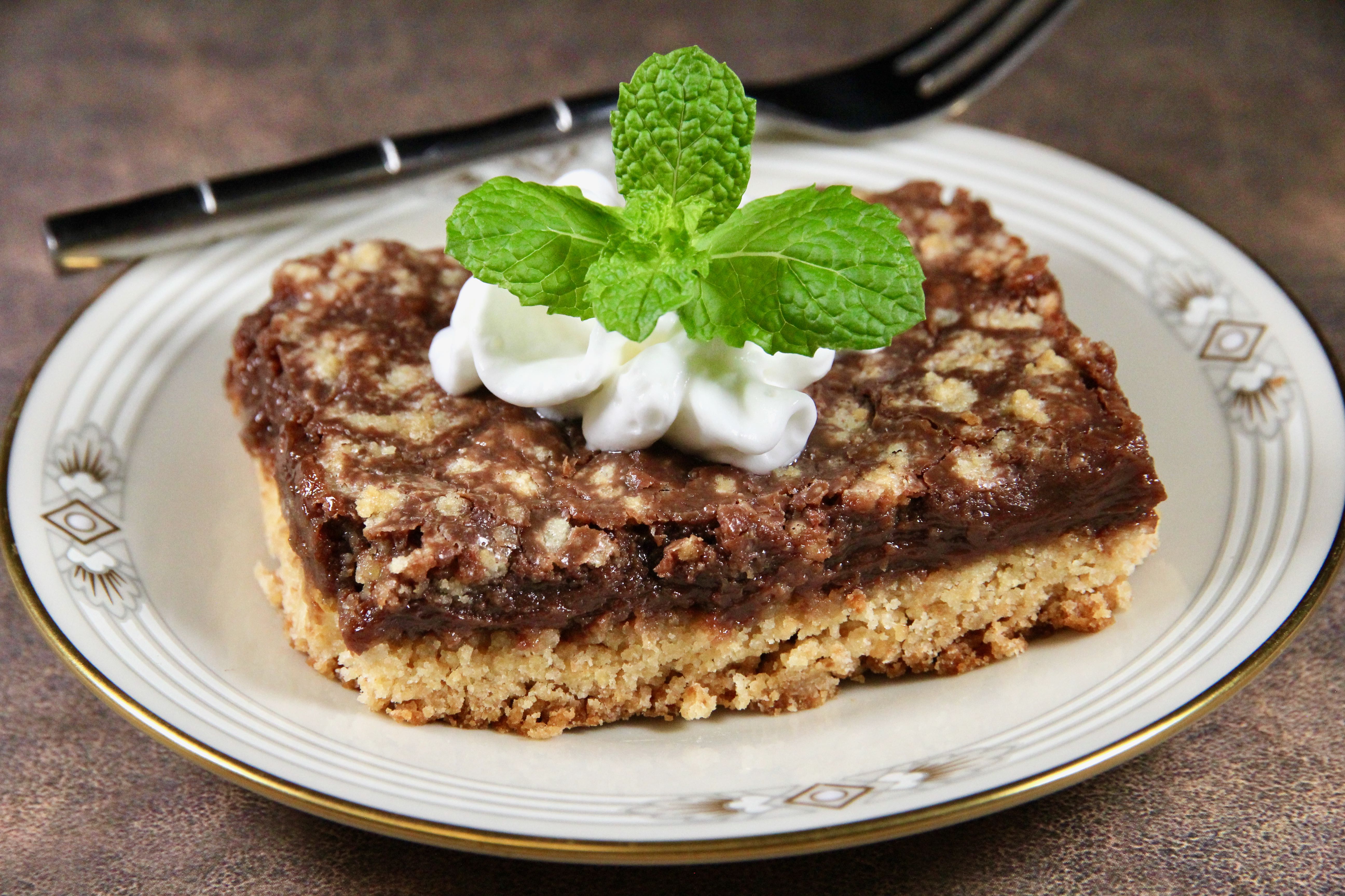 Easy Chocolate Cookie Bars with Cake Mix