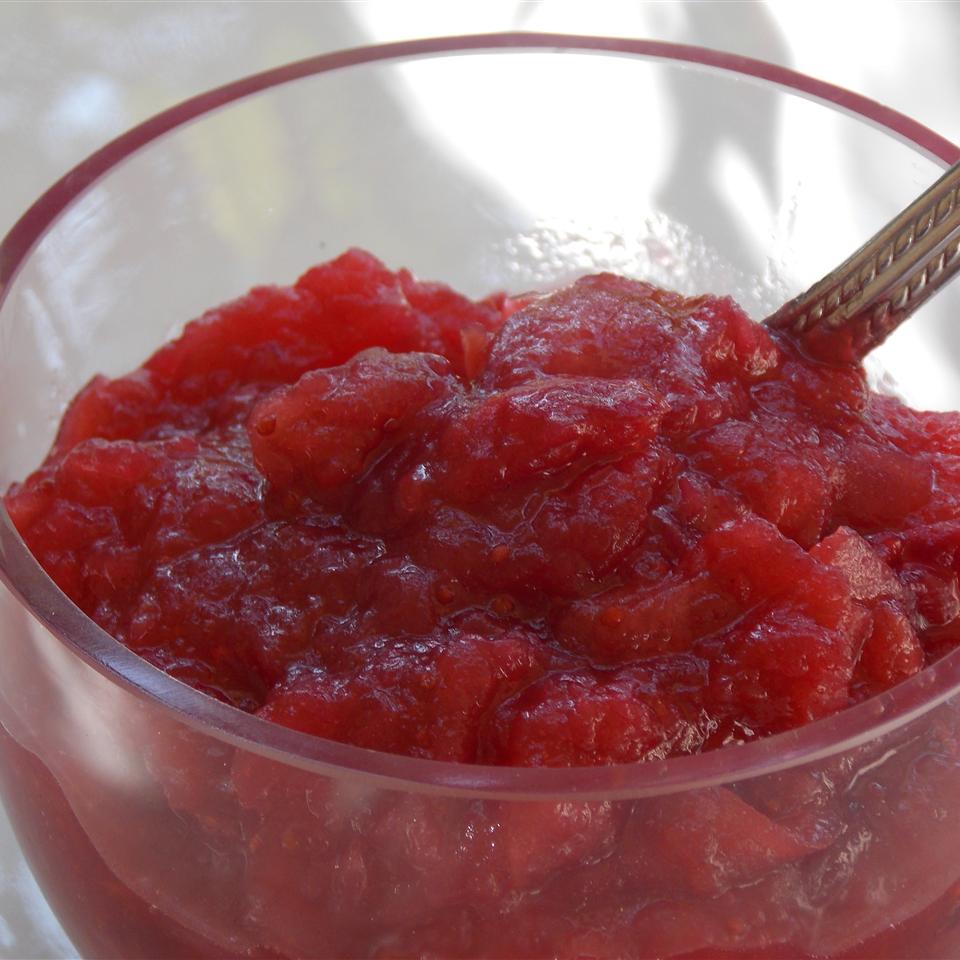 Easy Cranberry Applesauce