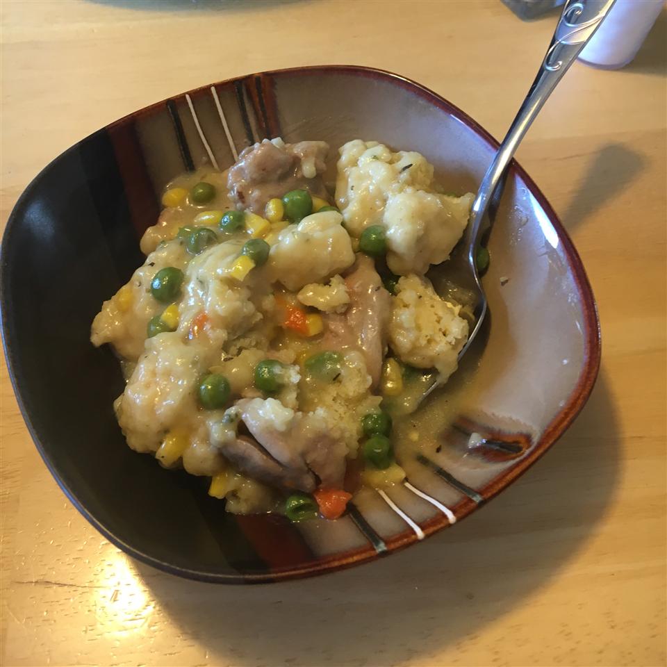 Easy Homemade Chicken and Dumplings