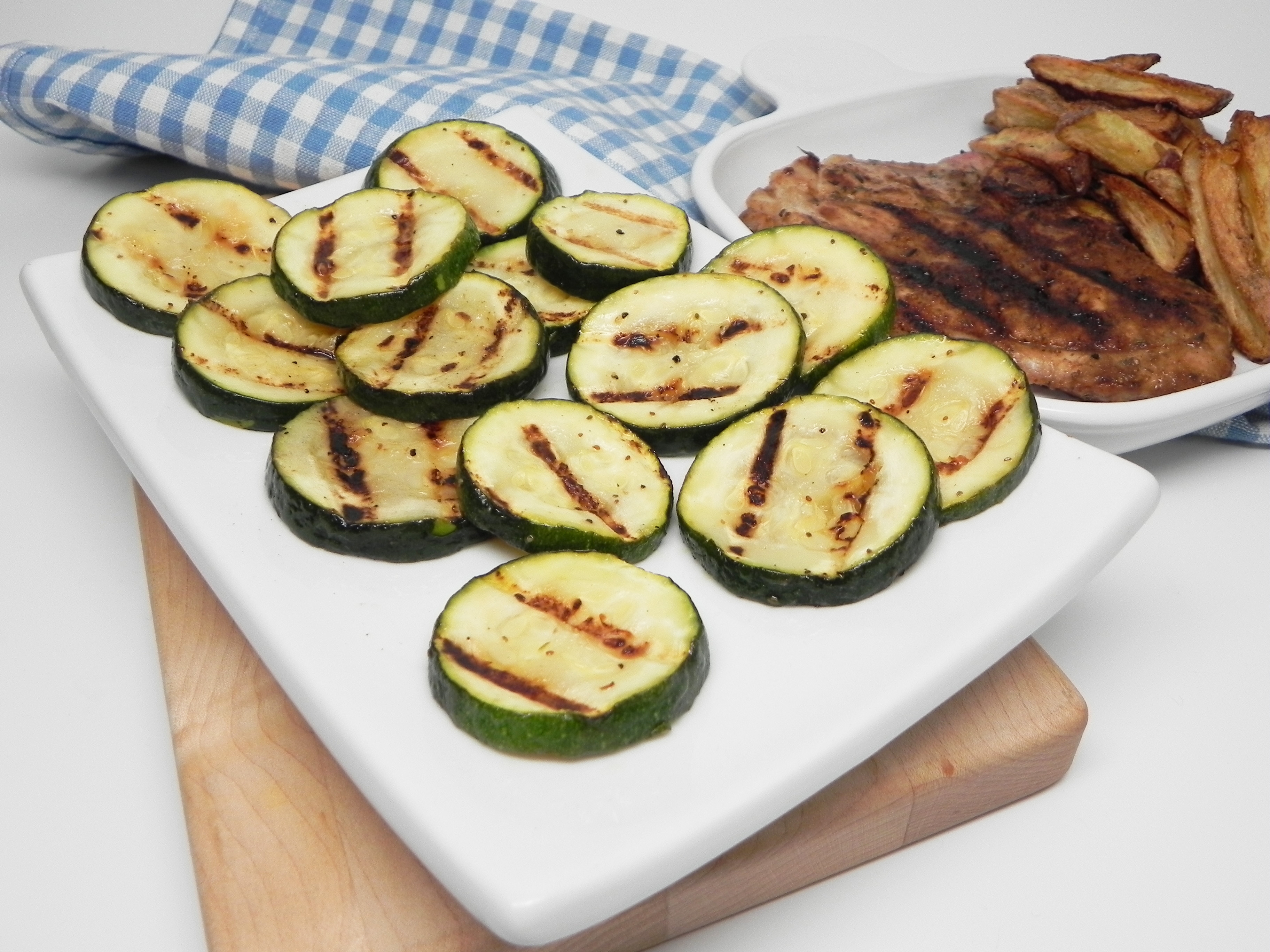 Easy Pan-Grilled Zucchini with Lemon Pepper