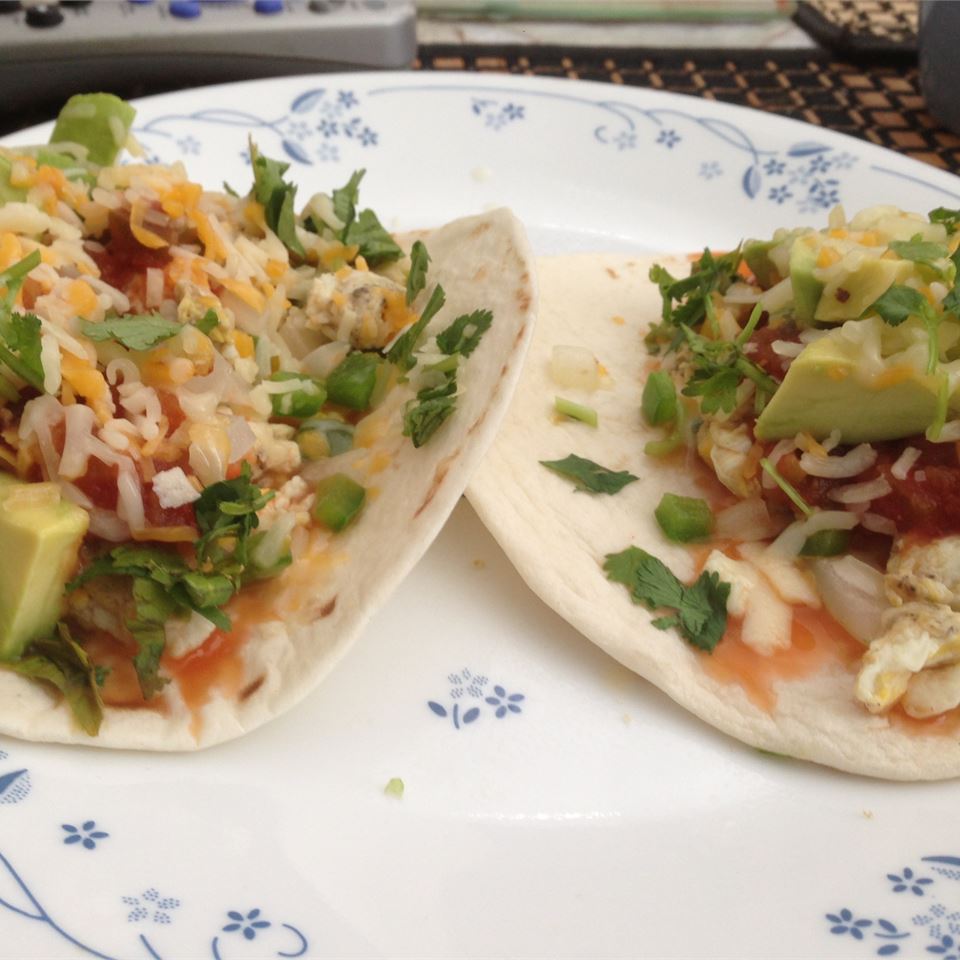 Egg and Veggie Breakfast Tacos