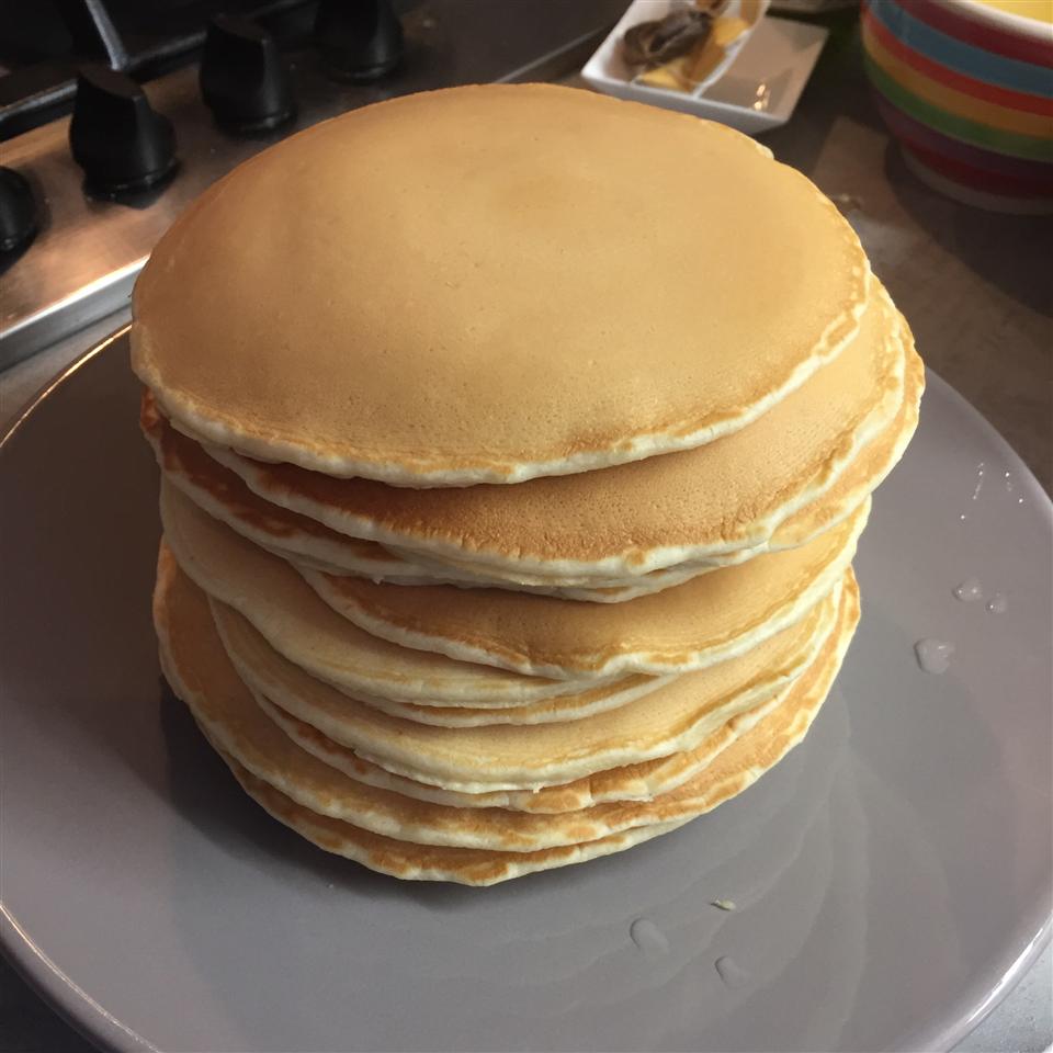 Extra-Yummy Fluffy Pancakes