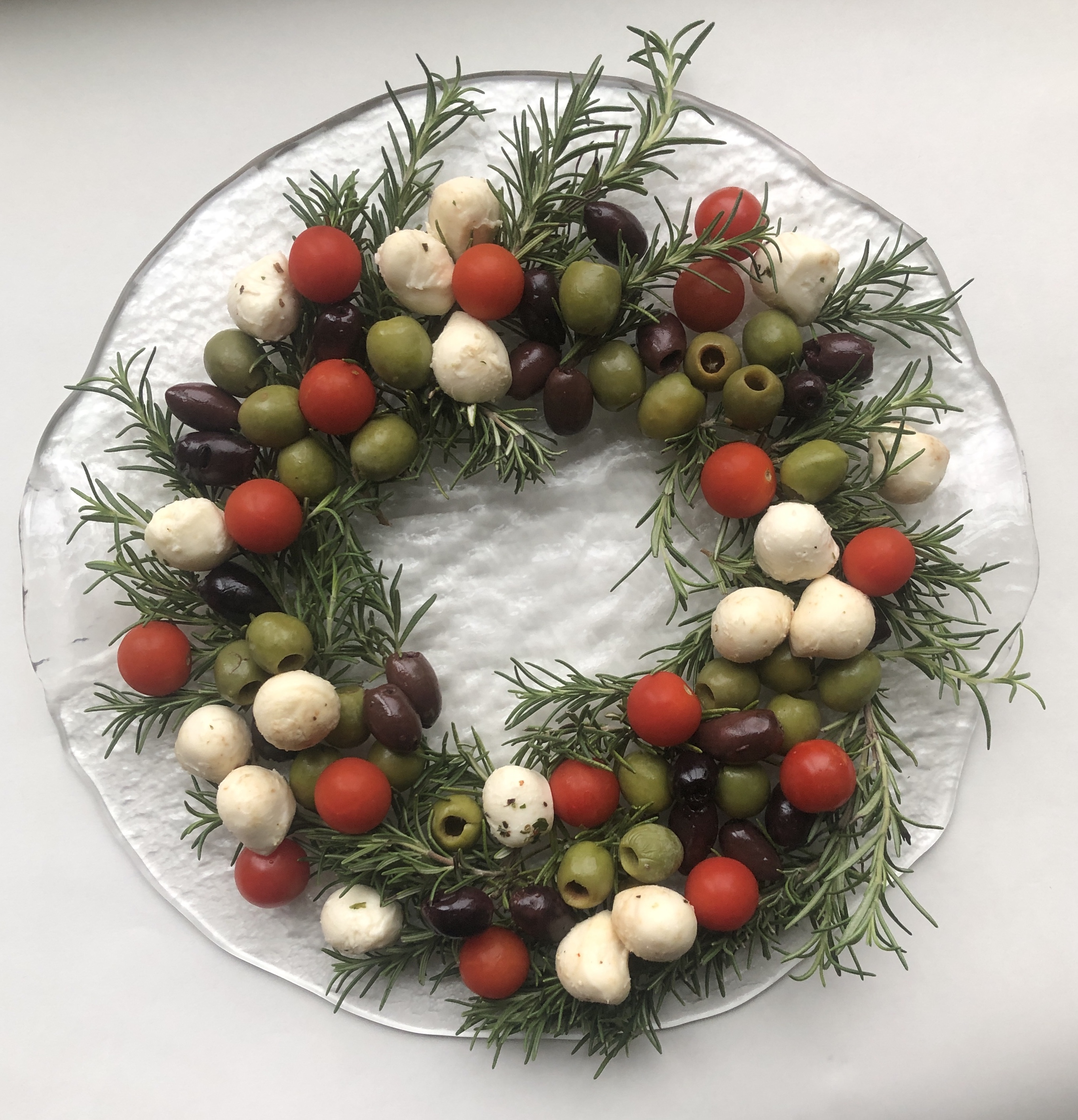 Festive Olive and Cheese Appetizer