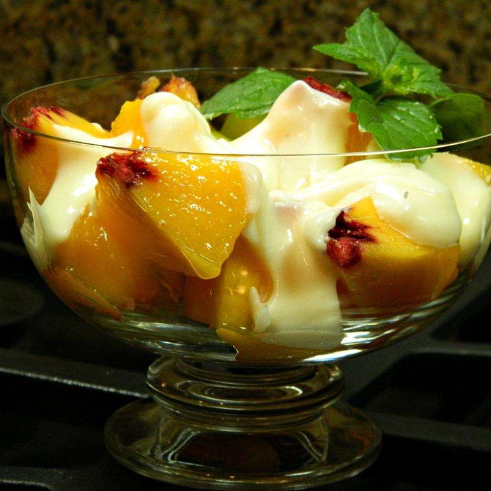 Fresh Peaches with Honey-Vanilla Creme Fraiche