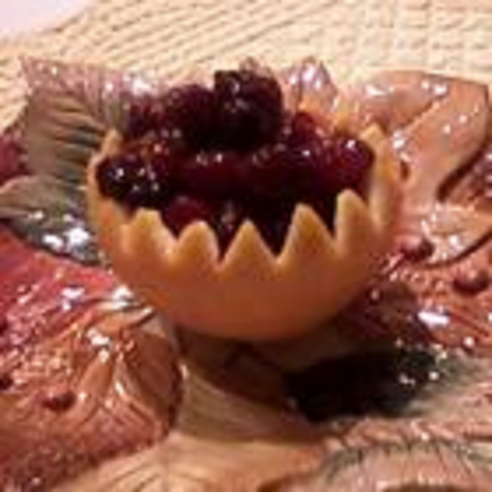 Fresh Sweet Cranberry Sauce with a Twist