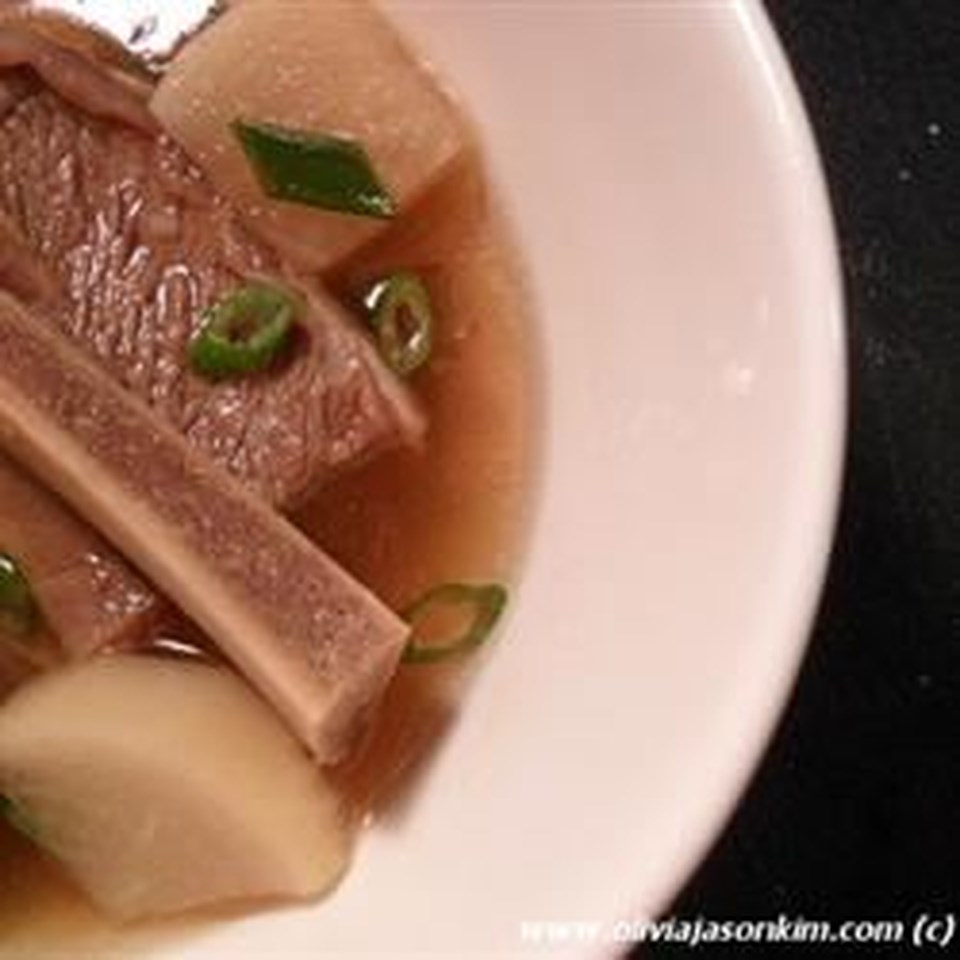 Galbitang (Korean Beef Short Rib Soup)