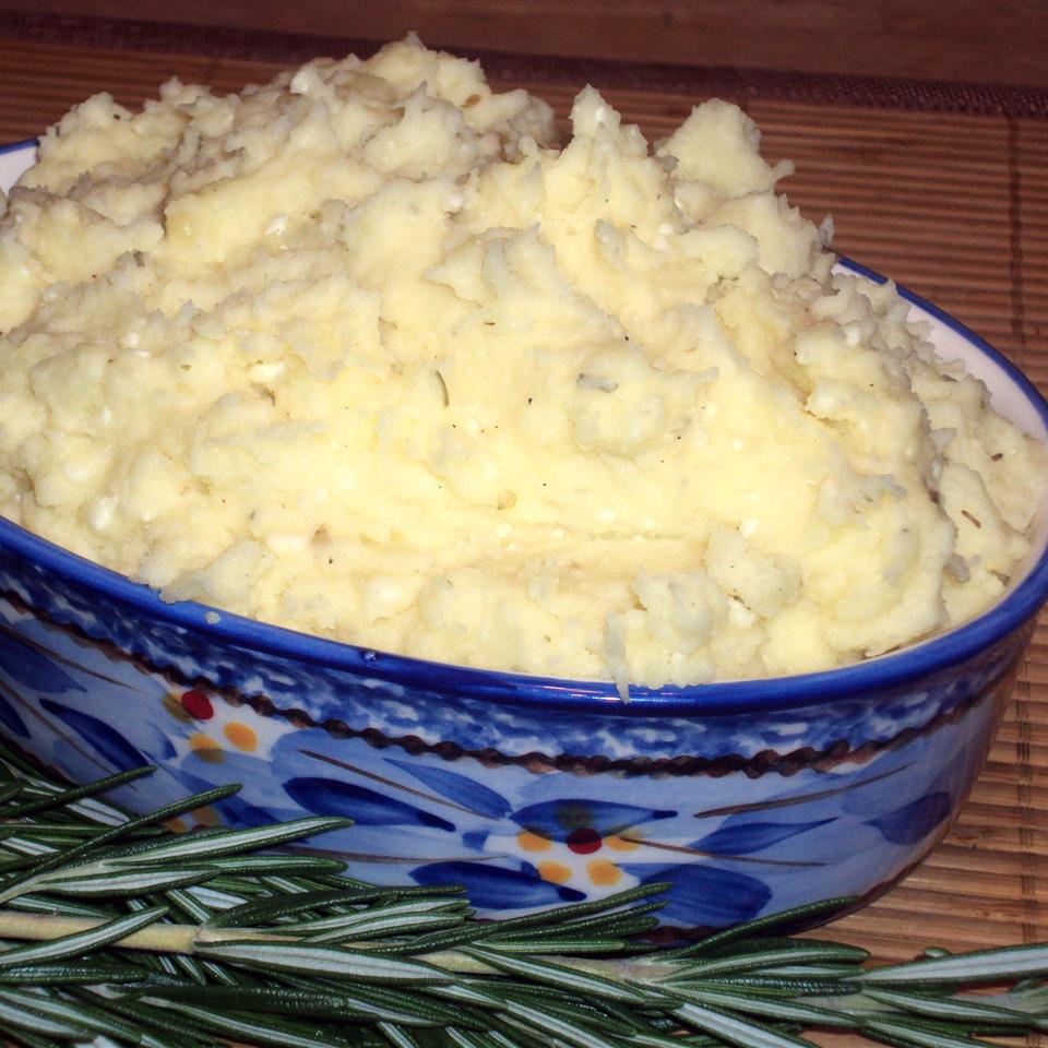 Garlic Herb Feta Cheese Mashed Potatoes