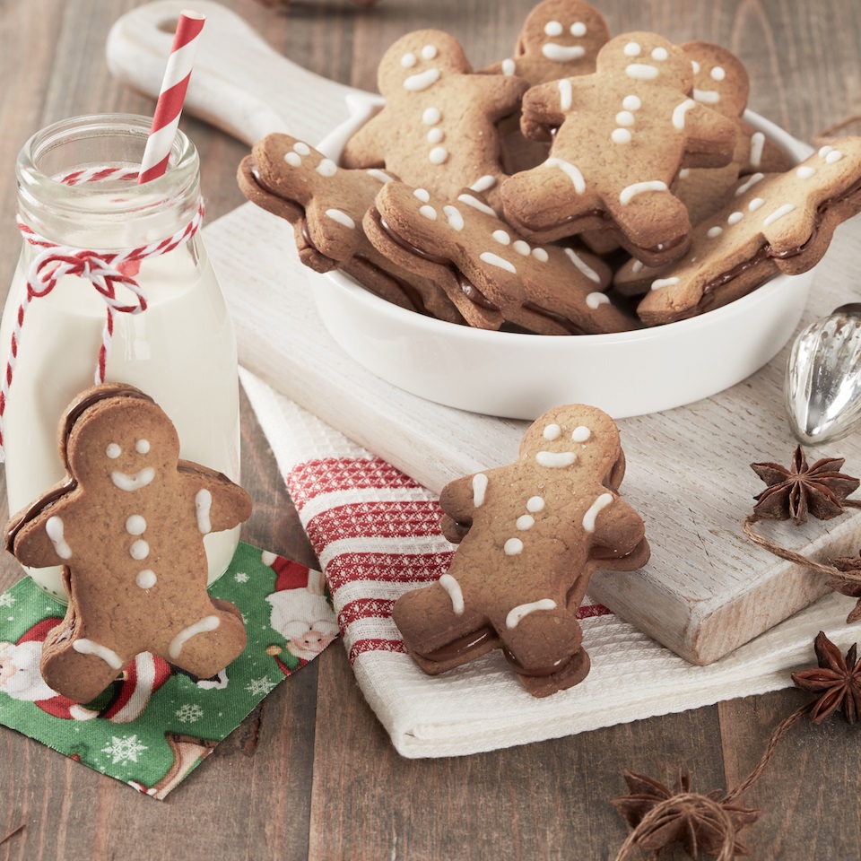 Gingerbread Men Cookies with Nutella® hazelnut spread