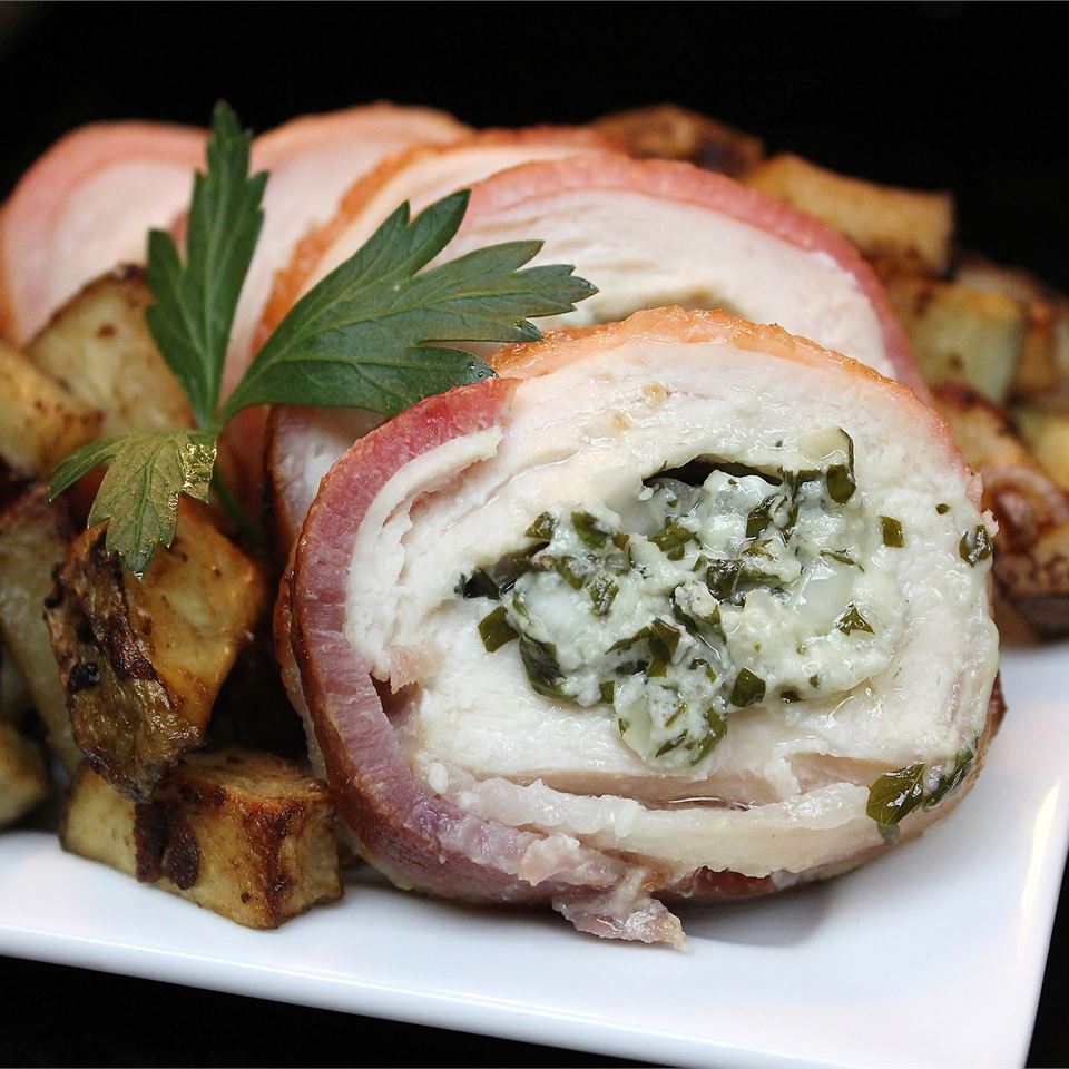 Gorgonzola Stuffed Chicken Breasts Wrapped in Bacon