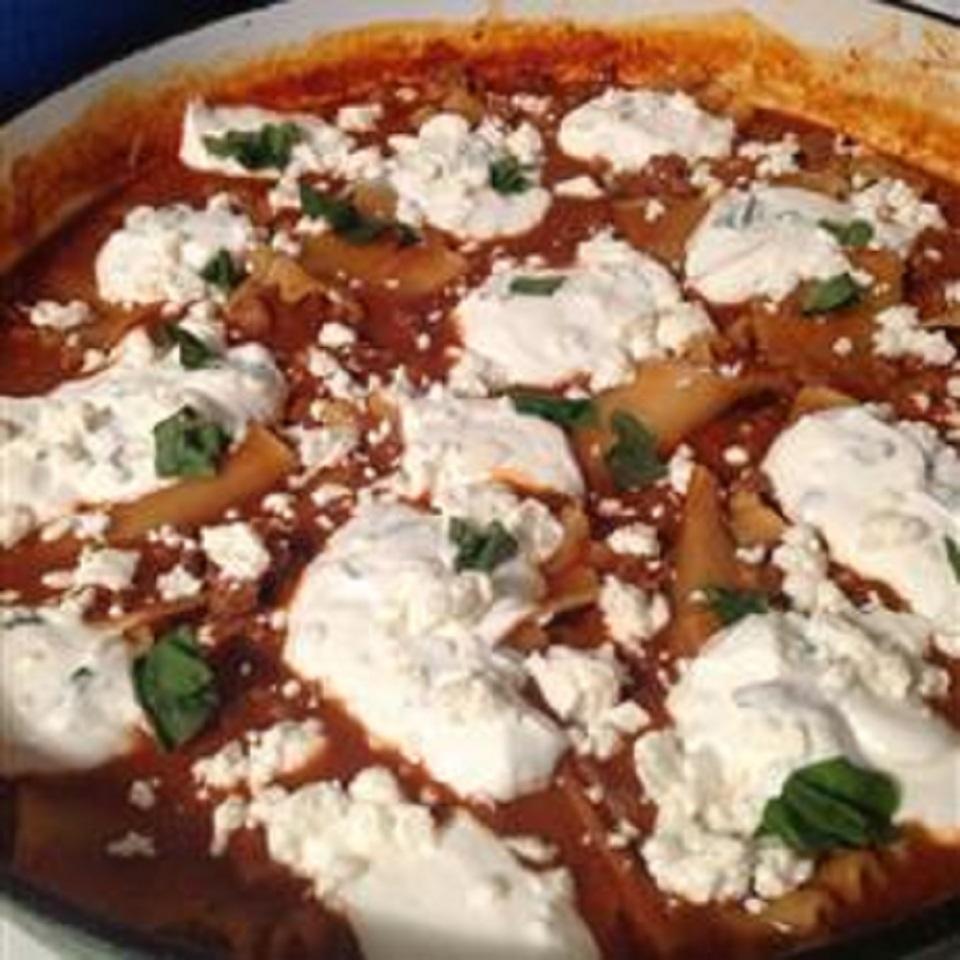 Greek-Inspired Skillet Lasagna
