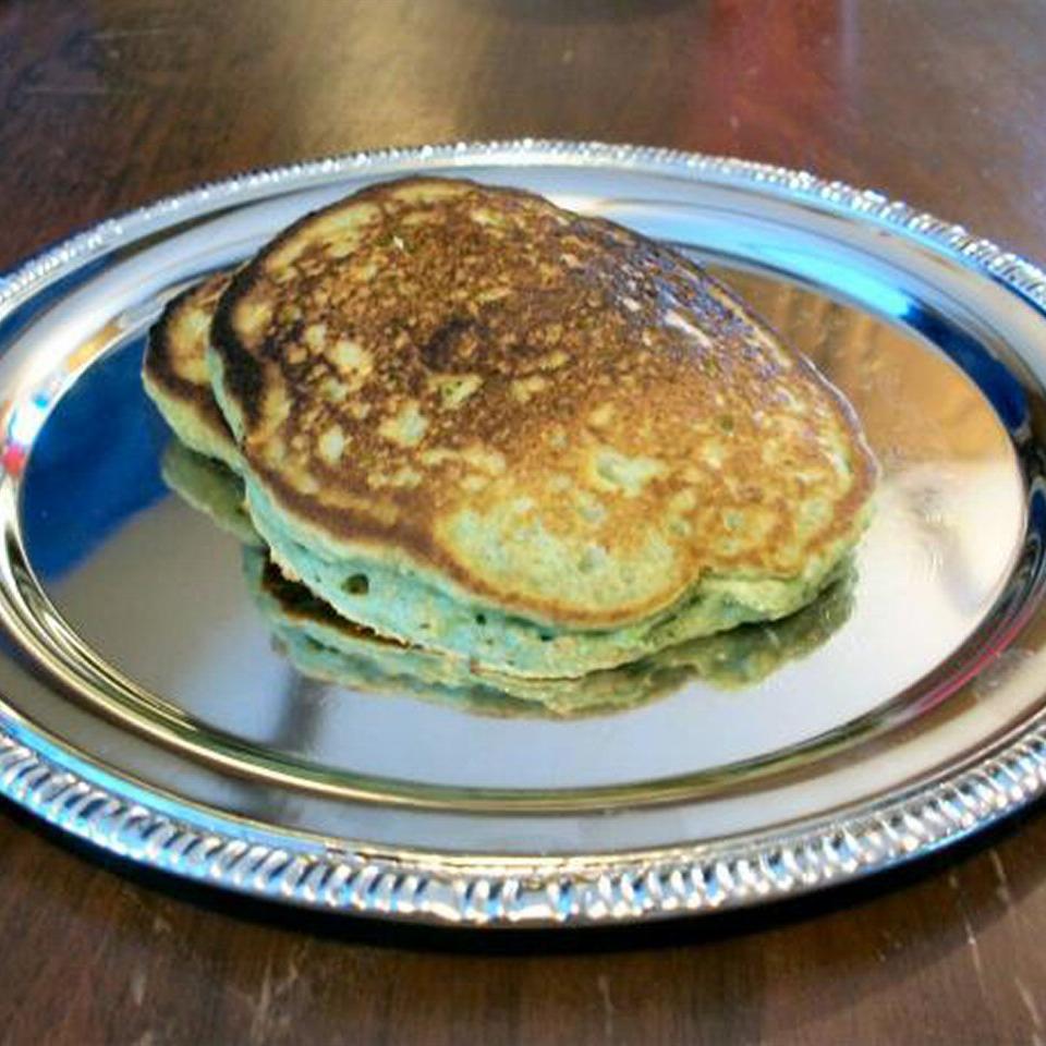 Green Oat Pancakes for St. Patrick