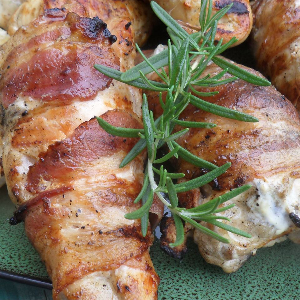 Grilled Chicken with Rosemary and Bacon