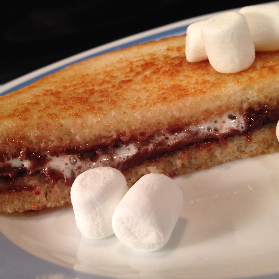 Grilled Marshmallow Nutella®