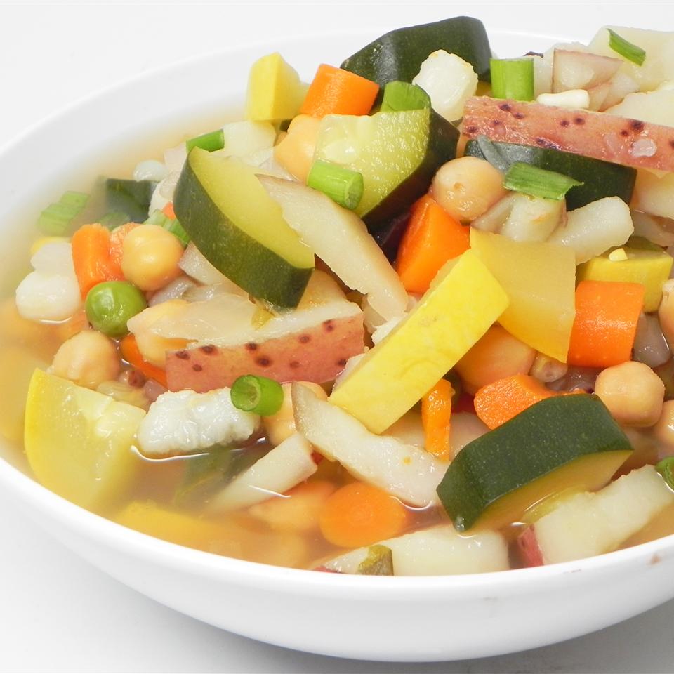Hearty Chicken Vegetable Soup III