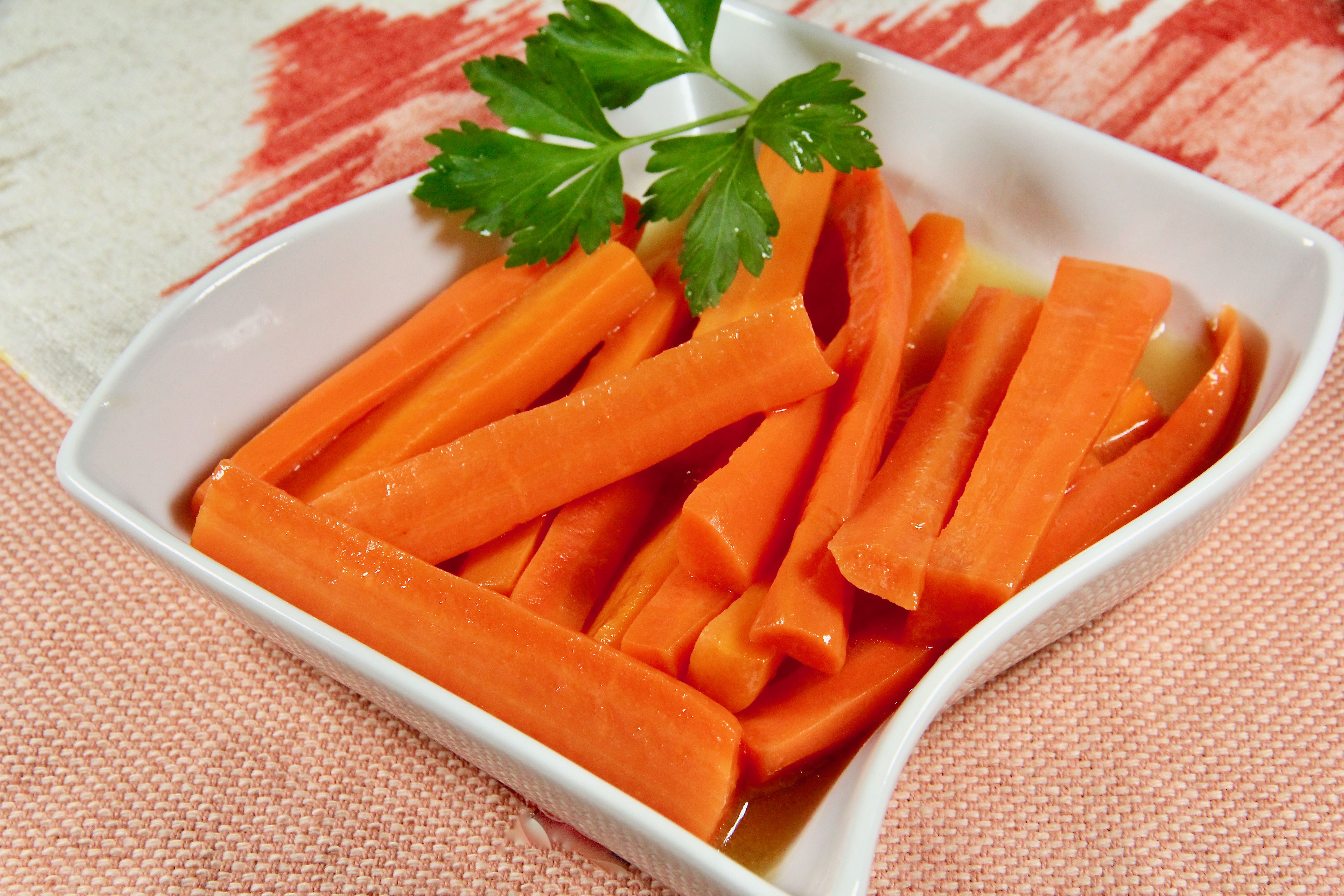Honey-Glazed Baby Carrots