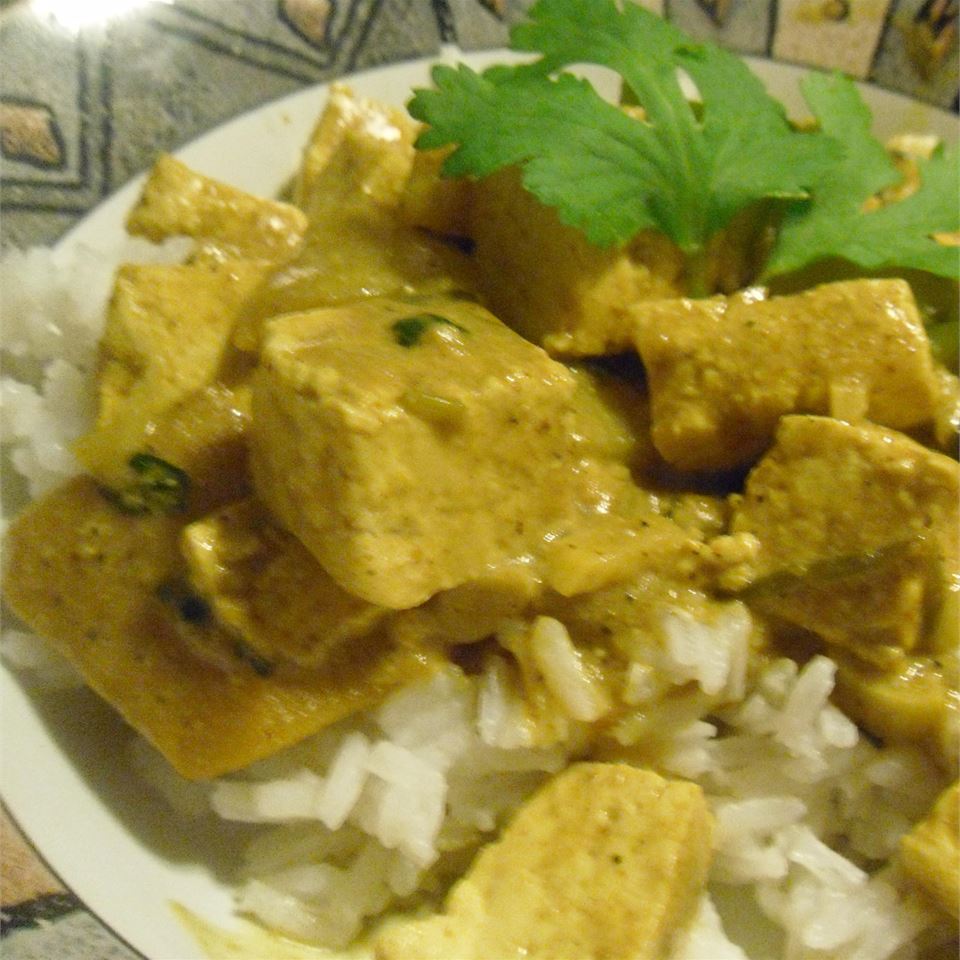 Indian Hot Curried Mangos with Tofu