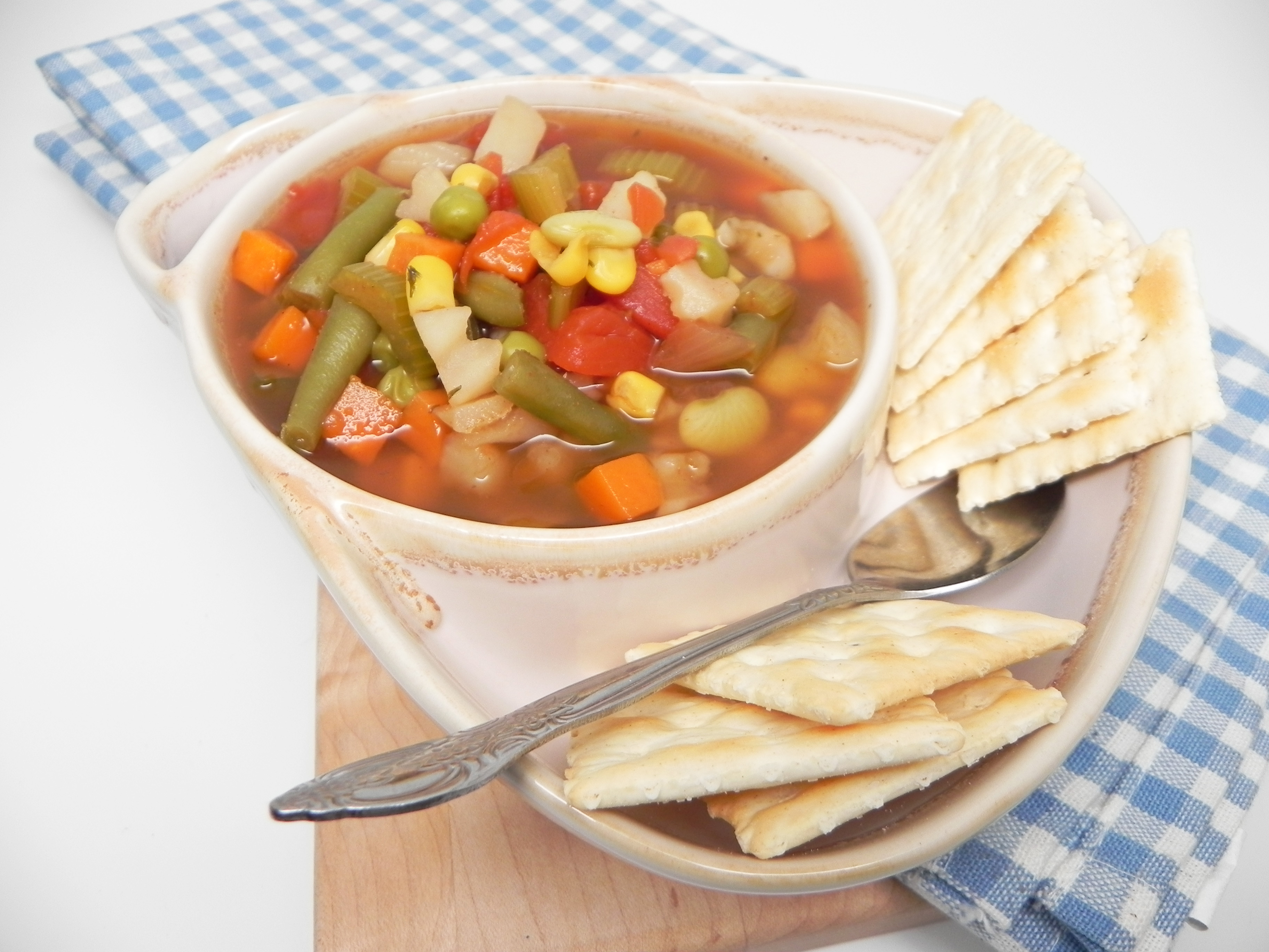 Instant Pot® Frozen Vegetable Soup