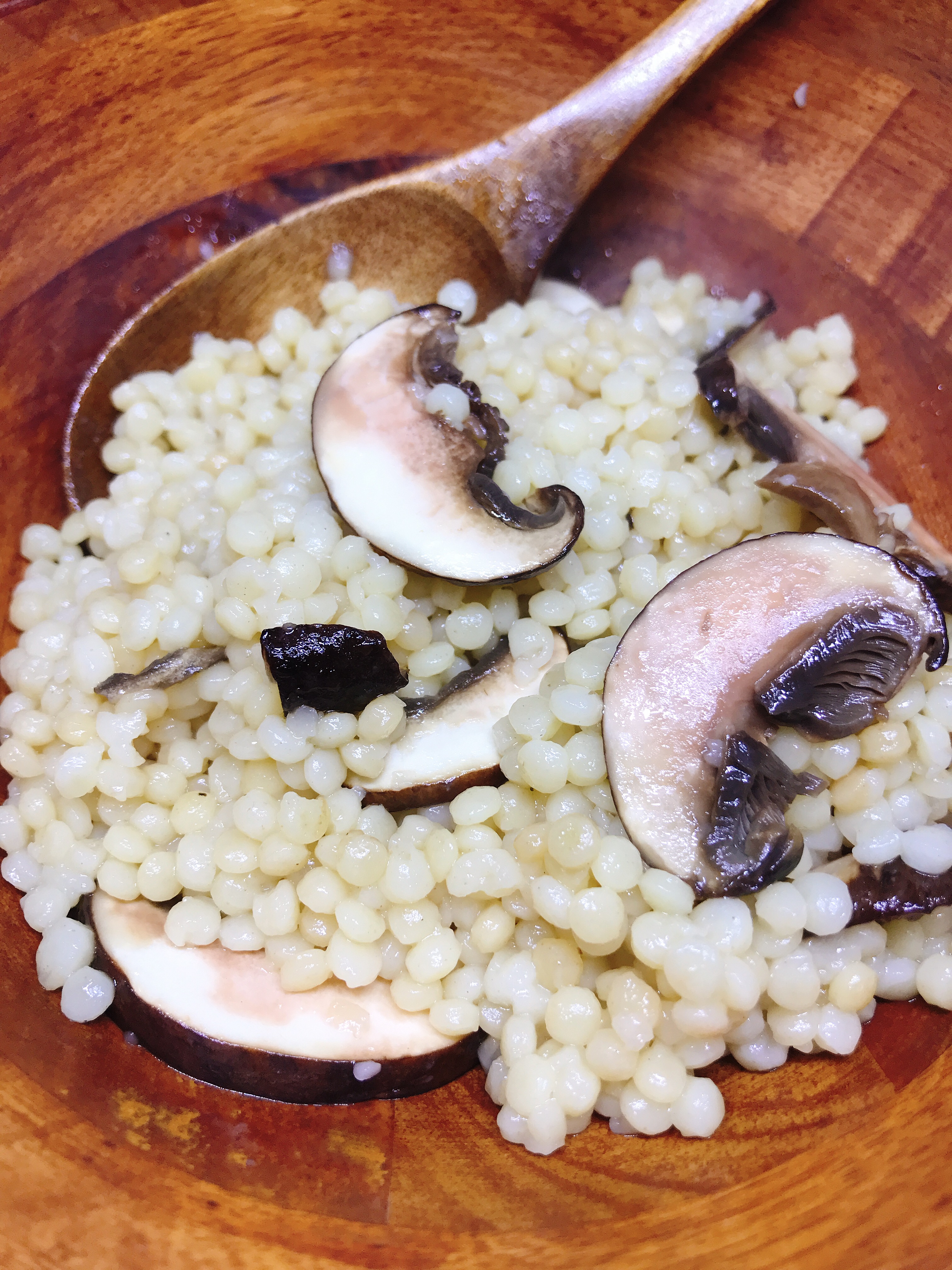 Instant Pot® Garlicky Mushroom Israeli Couscous
