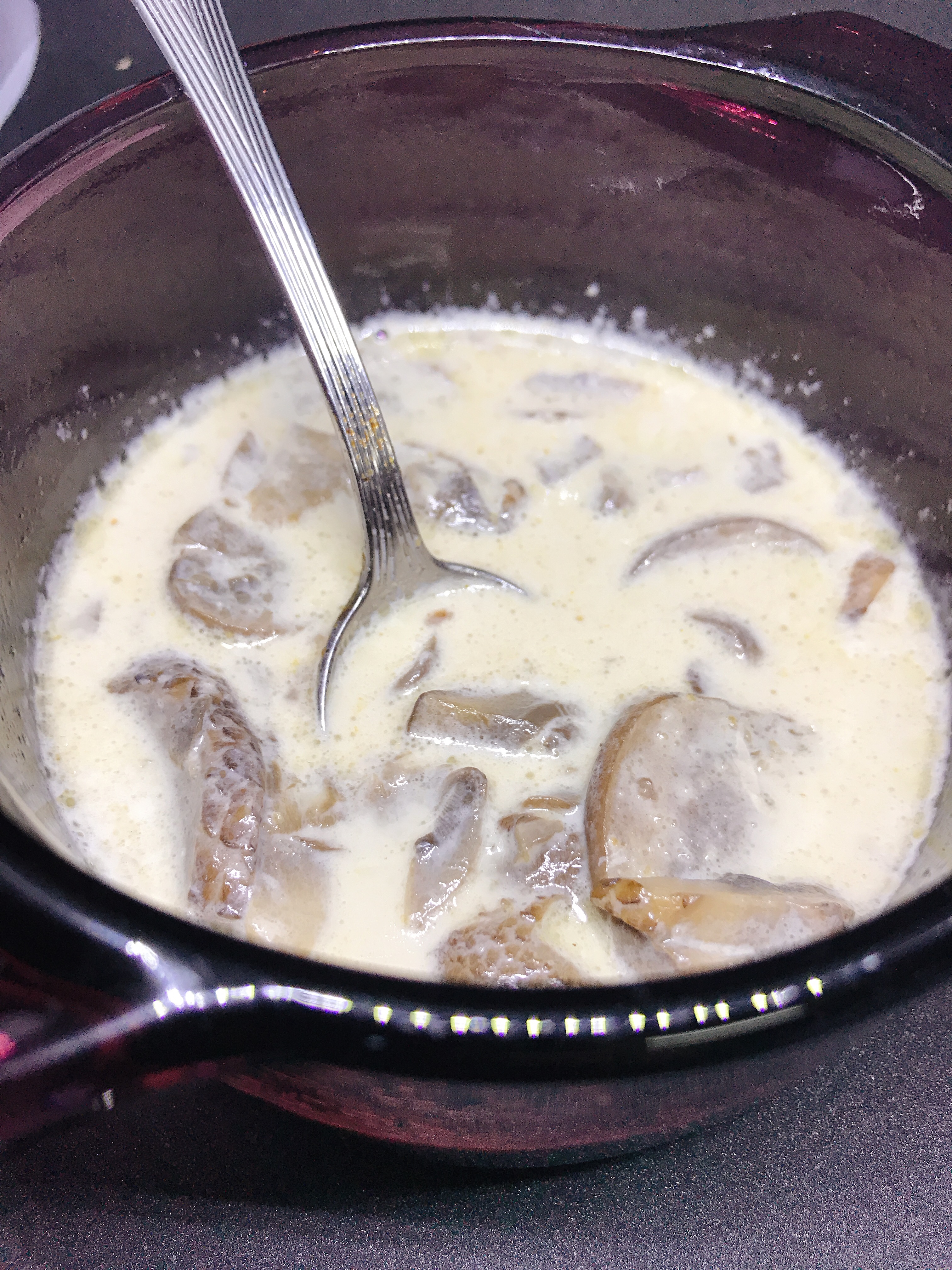 Instant Pot® Garlicky Mushroom Soup