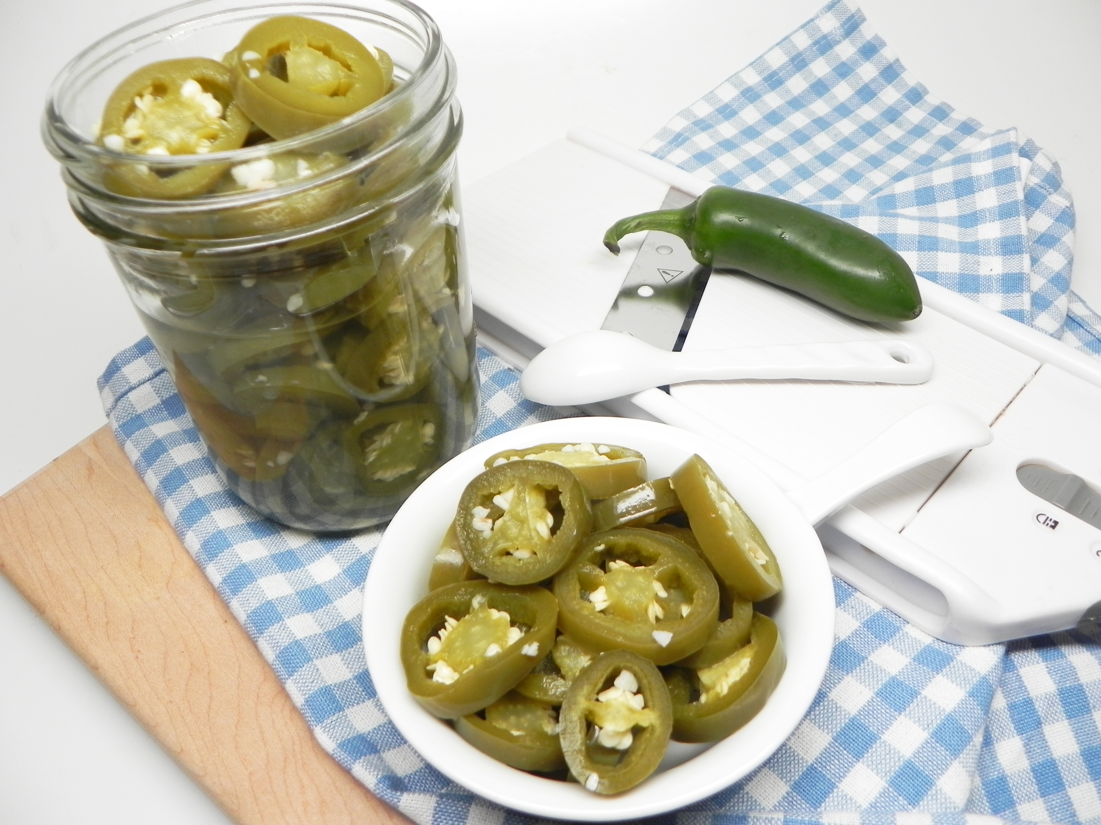 Instant Pot® Pickled Jalapeno Rings